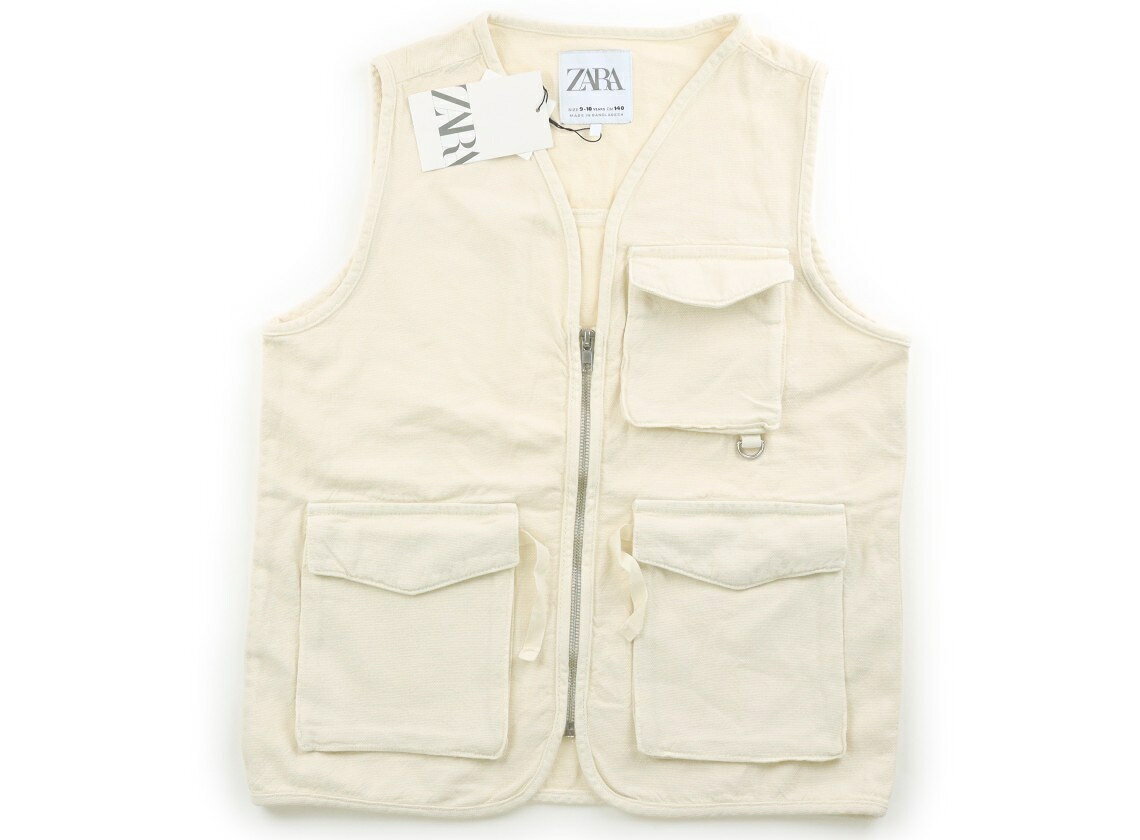 　ブランド 　ZARA(ザラ) 　カテゴリー 　ベスト 　サイズ 　140サイズ 　色 　ライトベージュ 　状態 　N 　記名 　なし 　ジャンル 　Boy 新品タグ付き。ホップサック生地。 ＊【状態】【サイズ】に関しての詳しい説明はこちら