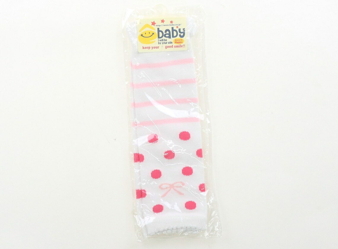 　ブランド 　e-baby(イーベビー) 　カテゴリー 　レッグウォーマー 　サイズ 　ベビー用品 　色 　白、ピンクボーダー、ドット 　状態 　N 　記名 　なし 　ジャンル 　Girl 新品タグ付きです。実際のサイズ表記はワンサイズですが、平置き実寸約28×8.5cmです。 ＊【状態】【サイズ】に関しての詳しい説明はこちら