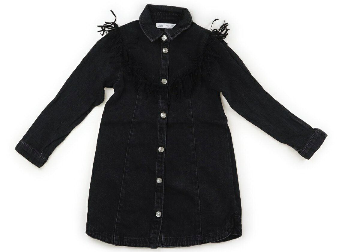 　ブランド 　ZARA(ザラ) 　カテゴリー 　ワンピース 　サイズ 　120サイズ 　色 　ブラック 　状態 　★★★ 　記名 　なし 　ジャンル 　Girl デニム素材。実際のサイズ表記は、128cm。色褪せ・洗いざらし感があります。品質タグが切られています。 ＊【状態】【サイズ】に関しての詳しい説明はこちら