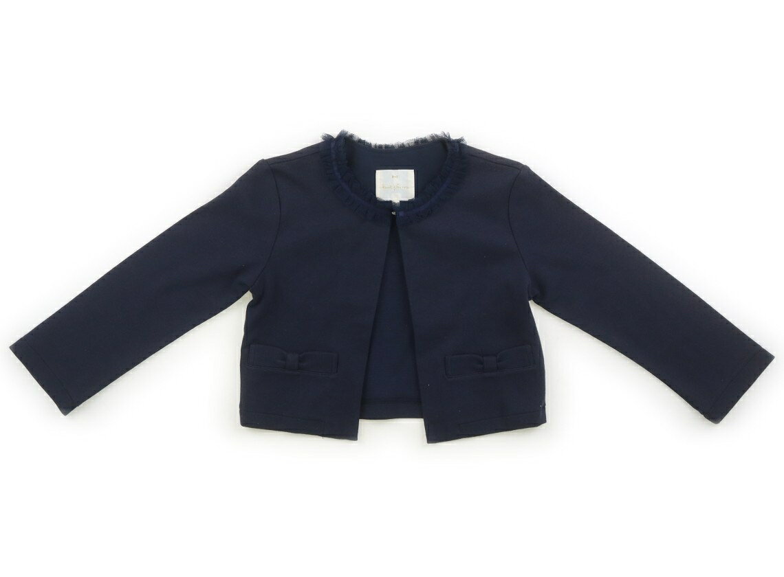 　ブランド 　Knit Planner(KP)(ニットプランナー（KP）) 　カテゴリー 　ジャケット・ブレザー 　サイズ 　120サイズ 　色 　ネイビー 　状態 　★★★ 　記名 　なし 　ジャンル 　Girl ボレロタイプ。しっかりしたカットソー地で、ポケットあり。裏地と肩パッドなし。首回りはチュール装飾。フォーマルシーンでもお使いいただけそうです。目立った汚れなし。 ＊【状態】【サイズ】に関しての詳しい説明はこちら
