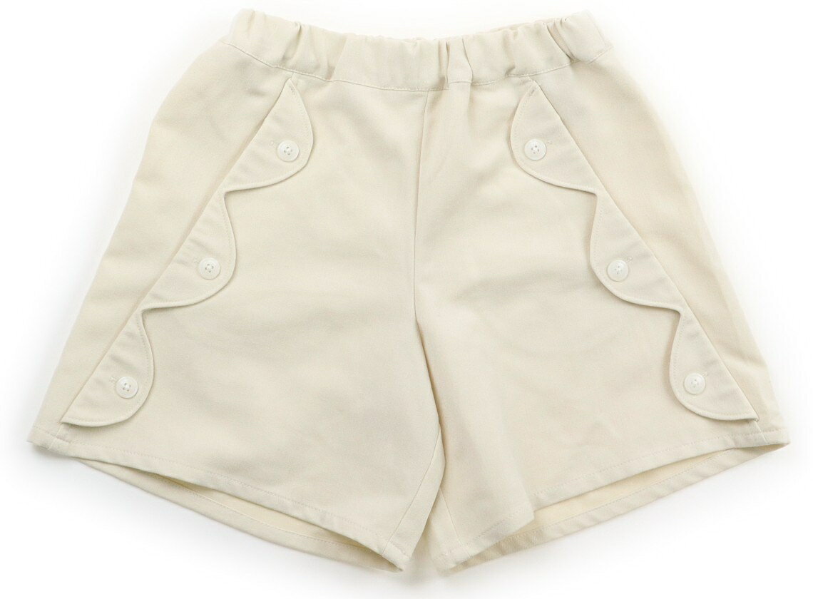 　ブランド 　BeBe Petits Pois Vert(ベベ プチ ポワ ヴェール) 　カテゴリー 　キュロット 　サイズ 　140サイズ 　色 　アイボリー 　状態 　★★★ 　記名 　なし 　ジャンル 　Girl 薄い毛羽立ち、若干色褪せあり。まだお使い頂けそうです。 ＊【状態】【サイズ】に関しての詳しい説明はこちら