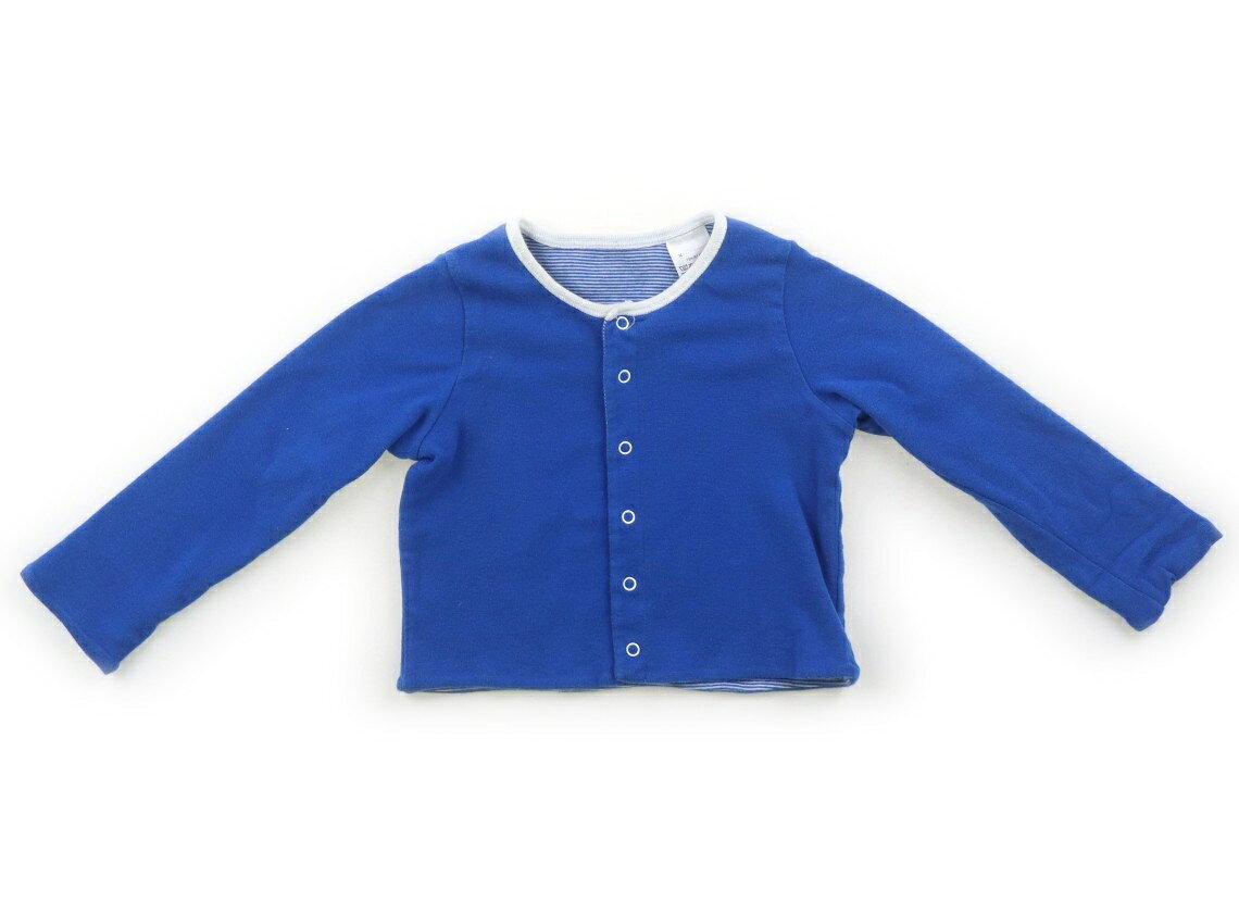 　ブランド 　PETIT BATEAU(プチバトー) 　カテゴリー 　カーディガン 　サイズ 　80サイズ 　色 　青、白 　状態 　★★★ 　記名 　なし 　ジャンル 　Boy 実際のサイズ表記は81cm。カットソー生地。スナップボタン。リバーシブルで着られます。全体に毛羽立ちが目立ちます。品質タグにシールはがし跡のノリ残りあり。普段使いにいかがでしょうか。 ＊【状態】【サイズ】に関しての詳しい説明はこちら