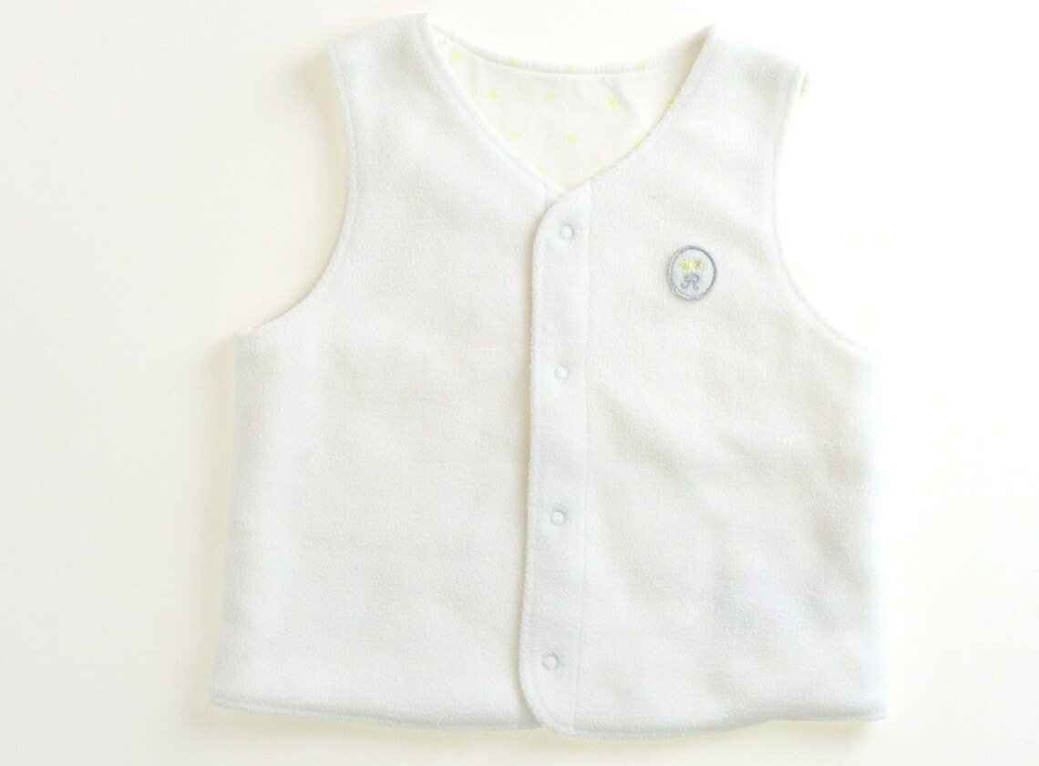 べべ BeBe ベビーベスト 60 女の子 ホワイト/イエロードット 子供服 ベビー服 キッズ アウトレット ユーズド 【中古】キッズ・ベビー・マタニティ