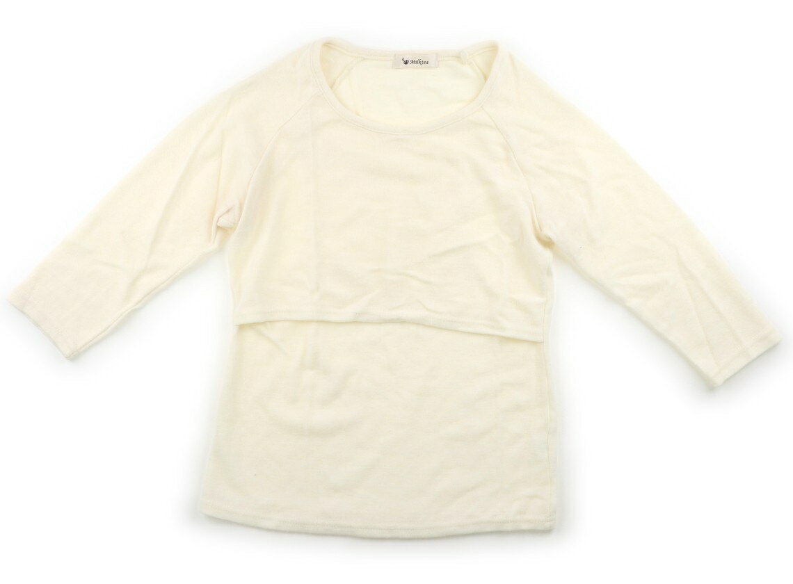 　ブランド 　Milk Tea(ミルクティー) 　カテゴリー 　授乳服 　サイズ 　ママ向けアイテム 　色 　クリーム色 　状態 　★★★ 　記名 　なし 　ジャンル 　Mother 実際のサイズ表記はMですが、実寸では裄丈約56 cm、胸囲約43.5cm、後中心のネックポイントから着丈約57cm。薄手のニット生地。胸の下の部分をめくって授乳出来ます。袖などにやや毛玉がありますが、まだまだお使い頂けそうです。 ＊【状態】【サイズ】に関しての詳しい説明はこちら