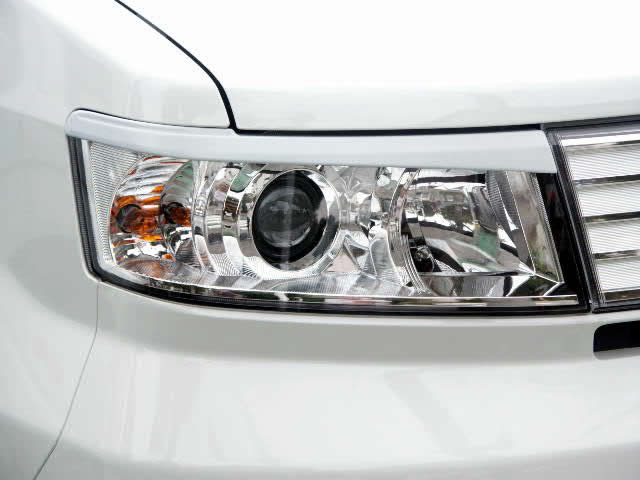 NSスタイル アイライン　左右セットワゴンRスティングレー　MH22S　H19.2〜H20.8純正カラー塗装済み