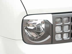 キューブ BZ11 アイライン　左右セット T-I　※沖縄は別途送料がかかります。I