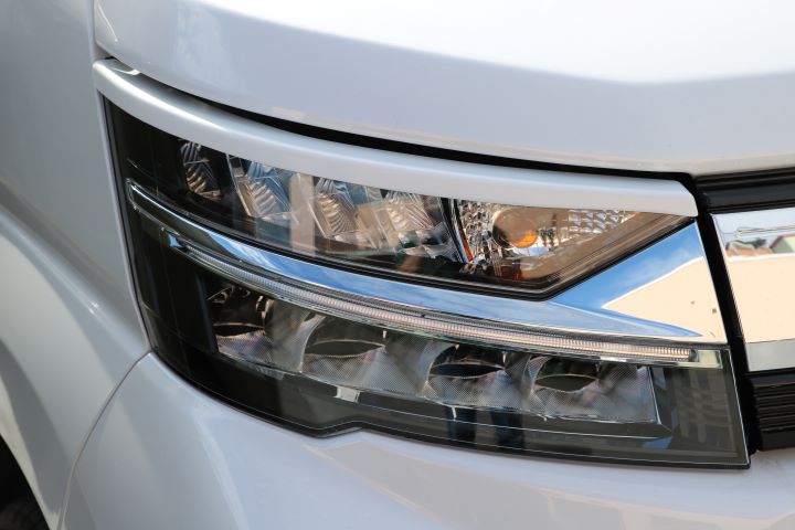 ワゴンスターアイラインムーヴカスタム(後期・LED用)　LA150S,LA160S H29年8月～　アイライン　左右セット