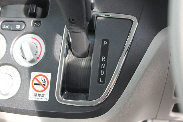 ワゴンスター　内外装パーツ【デイズルークスB21W】シフトゲートカバー　※沖縄は別途送料がかかります。