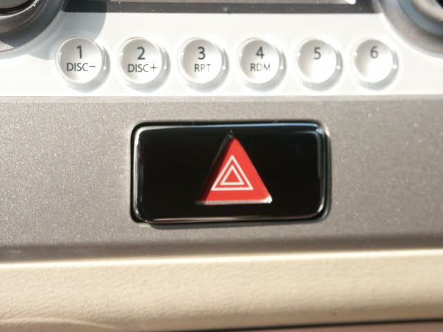 ワゴンスター　内外装パーツ【MRワゴン・モコ M#22S】ハザードスイッチカバー　※沖縄は別途送料がかか..