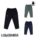 Size Spec Size(cm) S M L XL - - 総丈 93 95 97 99 - - 股下 69 70 71 72 - - ウエスト 40 41 42 43 - - フットサル サッカー スポーツ 運動 LUZ e SOMBRA LUZeSOMBRA ルースイソンブラ プラシャツ ゲームシャツ プラクティスシャツ ユニフォーム ゲームウエア メーカー希望小売価格はメーカーカタログに基づいて掲載しています素材 ポリエステル92% ポリウレタン8% 注意点 ▼プリント部分は強く引っ張ったり、強くもみ洗いはしないでください。プリントの剥離の原因になります。 ▼プリントは永久的なものではなく、もまれたり擦られたりすると脱落しやすく、また、水洗いやクリーニングを繰り返すことにより多少薄くなります。 ▼プリントやワッペン部分にはアイロンを使用しないで下さい。 ▼タンブラー乾燥(ドラム式の乾燥機)はお避け下さい。 ▼洗濯の際は裏返しにしクリーニングネットに入れて選択することをお勧めします。 ▼長時間汗や雨で湿った状態や、濡れた状態での放置はお避け下さい。 色落ちや色移りの原因になります。 ▼素材の特性上、洗濯により多少縮んだり、斜行（商品全体がねじれて見える状態）が 生じる事がございます。 ▼商品画像につきましては、できる限り実物に近い色合いを出せるように心がけておりますが、 ディスプレー環境によっては実際の商品とは若干異なって見える場合もございますので、 予めご了承下さい。 ▼お取り扱い前に、商品付属タグの記載もご確認下さい。