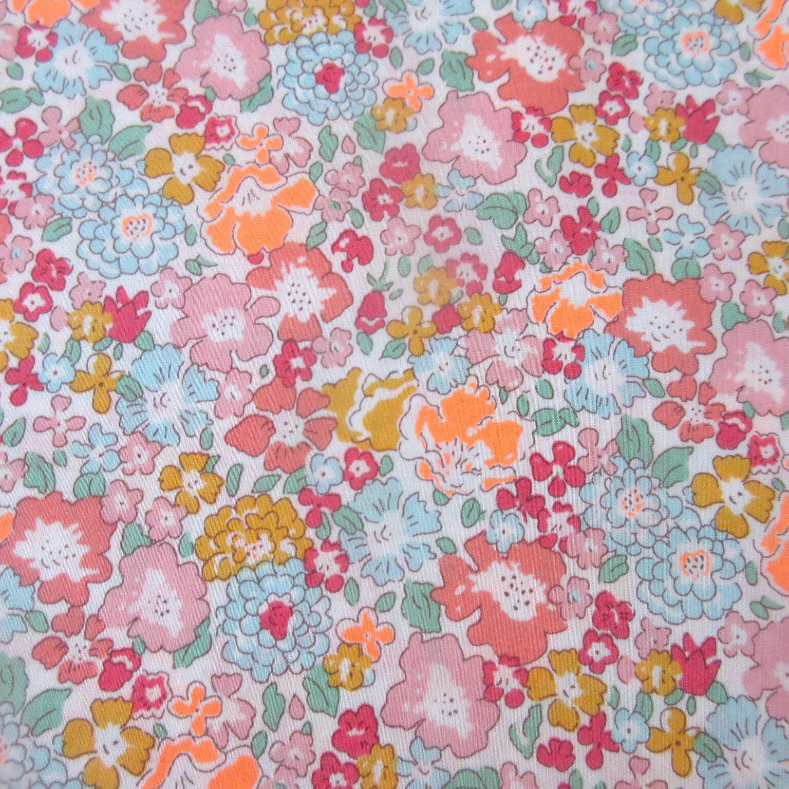 Rakuten - Liberty Fabrics Michelle Neon リバティプリント 生地 国産 タナローン 2024SS ネオン ミッシェル 50cm単位 【花柄】オレンジ