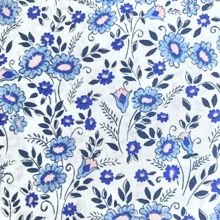Rakuten - リバティ 生地 Alpine Daisy アルパイン・デイジー 18C 国産 タナローン デイジー 小花柄 青色 Liberty Fabrics 50cm単位 手芸 布