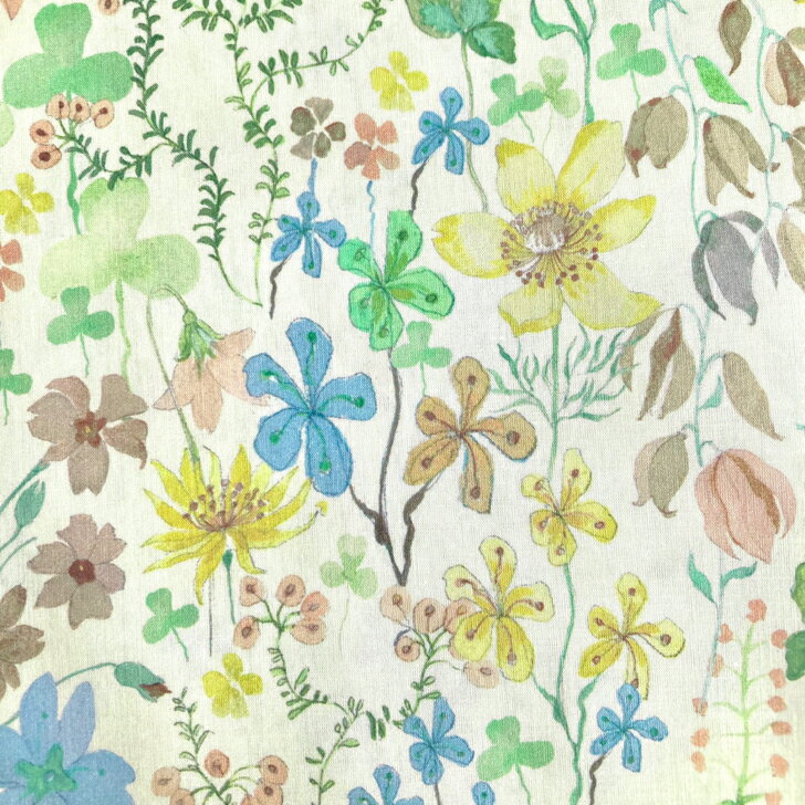 Rakuten - 【廃盤柄】リバティ 生地 Amber's Posy アンバーズ・ポージー XE ブルー イエロー ベージュ 花柄 Liberty Fabrics 50cm単位【2020年 エターナル】