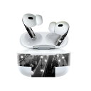 Air Pods Pro2 / Pro1 専用 デザインスキンシール airpods エアポッド apple アップル AirPods Pro 第1世代 airpodsPro 第2世代 対応 イヤホン カバー デコレーション アクセサリー デコシール 026085 エスカレーター モノクロ 写真 人