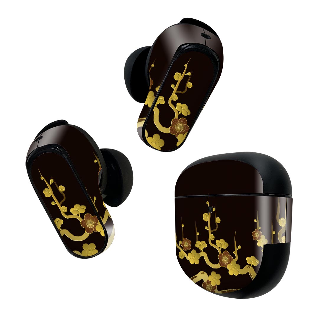 製品名 Bose QuietComfort Earbuds II 専用デザインスキンシール セット内容 Bose QuietComfort Earbuds II 専用シール　イヤホン（左右）3枚、充電ケース用シール 1枚AirPods第3世代専用です。第1?2世代、Proシリーズには対応していません。 商品特徴 再剥離性シートを素材に採用し、細かな位置調整がしやすく貼り直しが容易です。また、エアフリーでもありますので気泡が簡単に逃げるので、キレイに貼ることができます。専用の業務プリンターを使い、商品画像と遜色のない美しい印刷仕上がり。 注意事項 画像はサンプルですので、ご覧の環境によっては多少色味に違いを感じる場合がございます。 イメージと違った、モニターと色味が異なるという理由での交換や返金はご対応出来かねます。スキンシールのみの販売で、機器本体や充電ケース本体は付属しません。シワができた場合、ドライヤーなどで軽く温め、外側に向けてシワを伸ばすように貼ってください。初回貼付時の位置調整や貼り直しは可能ですが、しっかりと押し付けて接着させた後の再剥離、再利用は保証しておりません。また接着部に油分や汚れが付着しますと角の部分は剥がれやすくなりますので、貼付時はあまり触れないようにご注意ください。無地のセミグロスシートにデザインをプリントした商品で、デコなどの加工はございません。 凹凸や光沢があるように見えたり布地や金属を素材にしたように見える商品もありますが、デザインの図版によるものです。印刷時に微妙な画像のズレが生じる場合がございます。ご注文後に1点1点制作する受注生産品の為、不良品以外のご返品や交換は固くお断りします。 商品発送 完全受注生産のハンドメイド商品となりますので、既製品と比べて発送までお時間を頂いています。 基本的に決済確認後2~3営業日、最大で10営業日での発送となります。繁忙期や休業日明けの場合はさらに時間がかかる場合があります。 その際には別途メールにてご連絡致します。メール便の場合、発送日から到着までに2?4日ほどかかる場合が多く、紛失などの保障もご対応できかねます。あらかじめご了承下さい。
