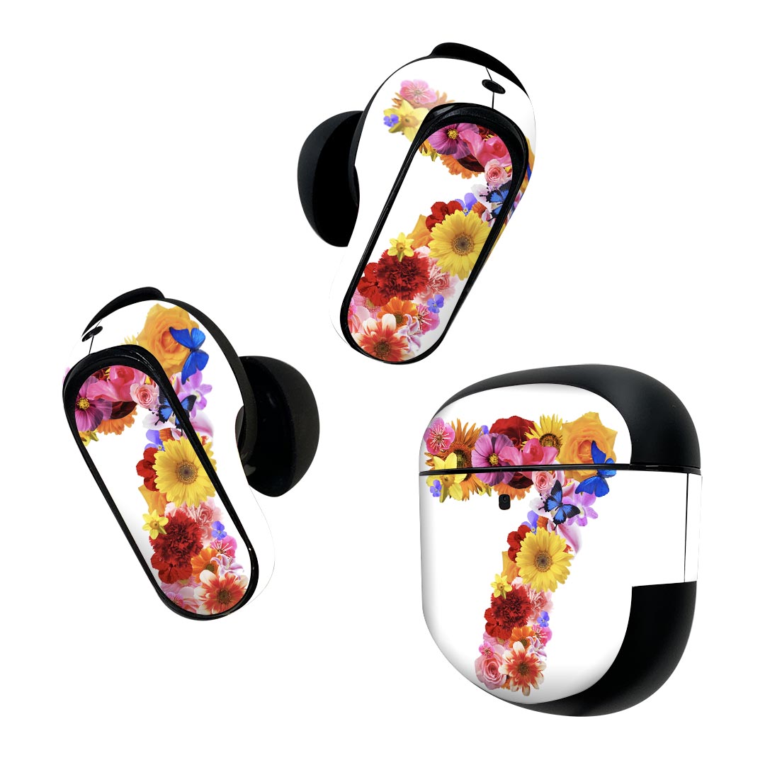 製品名 Bose QuietComfort Earbuds II 専用デザインスキンシール セット内容 Bose QuietComfort Earbuds II 専用シール　イヤホン（左右）3枚、充電ケース用シール 1枚AirPods第3世代専用です。第1?2世代、Proシリーズには対応していません。 商品特徴 再剥離性シートを素材に採用し、細かな位置調整がしやすく貼り直しが容易です。また、エアフリーでもありますので気泡が簡単に逃げるので、キレイに貼ることができます。専用の業務プリンターを使い、商品画像と遜色のない美しい印刷仕上がり。 注意事項 画像はサンプルですので、ご覧の環境によっては多少色味に違いを感じる場合がございます。 イメージと違った、モニターと色味が異なるという理由での交換や返金はご対応出来かねます。スキンシールのみの販売で、機器本体や充電ケース本体は付属しません。シワができた場合、ドライヤーなどで軽く温め、外側に向けてシワを伸ばすように貼ってください。初回貼付時の位置調整や貼り直しは可能ですが、しっかりと押し付けて接着させた後の再剥離、再利用は保証しておりません。また接着部に油分や汚れが付着しますと角の部分は剥がれやすくなりますので、貼付時はあまり触れないようにご注意ください。無地のセミグロスシートにデザインをプリントした商品で、デコなどの加工はございません。 凹凸や光沢があるように見えたり布地や金属を素材にしたように見える商品もありますが、デザインの図版によるものです。印刷時に微妙な画像のズレが生じる場合がございます。ご注文後に1点1点制作する受注生産品の為、不良品以外のご返品や交換は固くお断りします。 商品発送 完全受注生産のハンドメイド商品となりますので、既製品と比べて発送までお時間を頂いています。 基本的に決済確認後2~3営業日、最大で10営業日での発送となります。繁忙期や休業日明けの場合はさらに時間がかかる場合があります。 その際には別途メールにてご連絡致します。メール便の場合、発送日から到着までに2?4日ほどかかる場合が多く、紛失などの保障もご対応できかねます。あらかじめご了承下さい。