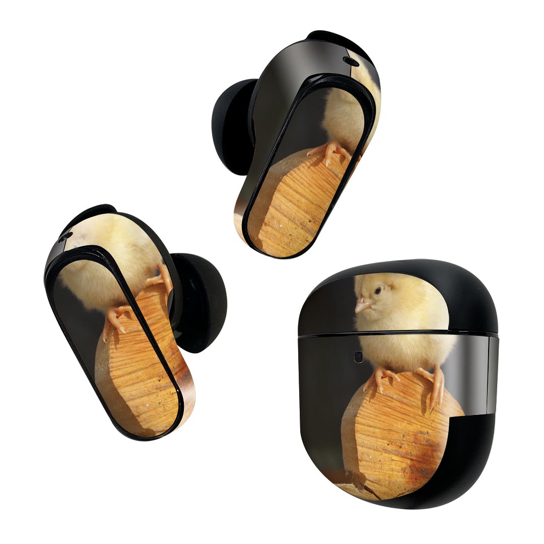 Bose QuietComfort Earbuds II 用 スキンシール ボーズ イヤバッズ2 用　ステッカー　本体3セット ケース1セット 保護 フィルム デコ ヒヨコ　ハート 001101