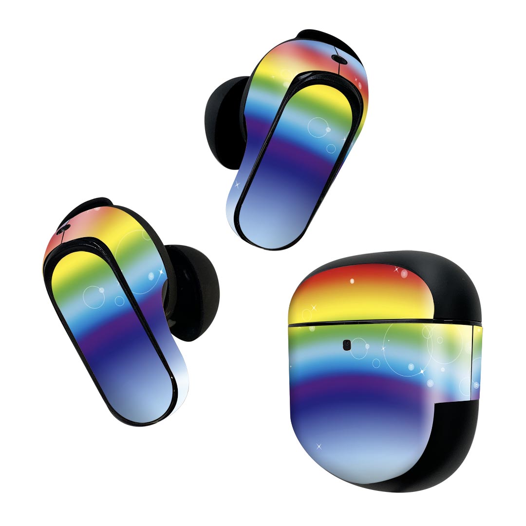 製品名 Bose QuietComfort Earbuds II 専用デザインスキンシール セット内容 Bose QuietComfort Earbuds II 専用シール　イヤホン（左右）3枚、充電ケース用シール 1枚AirPods第3世代専用です。第1?2世代、Proシリーズには対応していません。 商品特徴 再剥離性シートを素材に採用し、細かな位置調整がしやすく貼り直しが容易です。また、エアフリーでもありますので気泡が簡単に逃げるので、キレイに貼ることができます。専用の業務プリンターを使い、商品画像と遜色のない美しい印刷仕上がり。 注意事項 画像はサンプルですので、ご覧の環境によっては多少色味に違いを感じる場合がございます。 イメージと違った、モニターと色味が異なるという理由での交換や返金はご対応出来かねます。スキンシールのみの販売で、機器本体や充電ケース本体は付属しません。シワができた場合、ドライヤーなどで軽く温め、外側に向けてシワを伸ばすように貼ってください。初回貼付時の位置調整や貼り直しは可能ですが、しっかりと押し付けて接着させた後の再剥離、再利用は保証しておりません。また接着部に油分や汚れが付着しますと角の部分は剥がれやすくなりますので、貼付時はあまり触れないようにご注意ください。無地のセミグロスシートにデザインをプリントした商品で、デコなどの加工はございません。 凹凸や光沢があるように見えたり布地や金属を素材にしたように見える商品もありますが、デザインの図版によるものです。印刷時に微妙な画像のズレが生じる場合がございます。ご注文後に1点1点制作する受注生産品の為、不良品以外のご返品や交換は固くお断りします。 商品発送 完全受注生産のハンドメイド商品となりますので、既製品と比べて発送までお時間を頂いています。 基本的に決済確認後2~3営業日、最大で10営業日での発送となります。繁忙期や休業日明けの場合はさらに時間がかかる場合があります。 その際には別途メールにてご連絡致します。メール便の場合、発送日から到着までに2?4日ほどかかる場合が多く、紛失などの保障もご対応できかねます。あらかじめご了承下さい。
