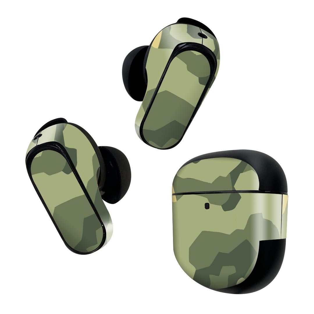 製品名 Bose QuietComfort Earbuds II 専用デザインスキンシール セット内容 Bose QuietComfort Earbuds II 専用シール　イヤホン（左右）3枚、充電ケース用シール 1枚AirPods第3世代専用です。第1?2世代、Proシリーズには対応していません。 商品特徴 再剥離性シートを素材に採用し、細かな位置調整がしやすく貼り直しが容易です。また、エアフリーでもありますので気泡が簡単に逃げるので、キレイに貼ることができます。専用の業務プリンターを使い、商品画像と遜色のない美しい印刷仕上がり。 注意事項 画像はサンプルですので、ご覧の環境によっては多少色味に違いを感じる場合がございます。 イメージと違った、モニターと色味が異なるという理由での交換や返金はご対応出来かねます。スキンシールのみの販売で、機器本体や充電ケース本体は付属しません。シワができた場合、ドライヤーなどで軽く温め、外側に向けてシワを伸ばすように貼ってください。初回貼付時の位置調整や貼り直しは可能ですが、しっかりと押し付けて接着させた後の再剥離、再利用は保証しておりません。また接着部に油分や汚れが付着しますと角の部分は剥がれやすくなりますので、貼付時はあまり触れないようにご注意ください。無地のセミグロスシートにデザインをプリントした商品で、デコなどの加工はございません。 凹凸や光沢があるように見えたり布地や金属を素材にしたように見える商品もありますが、デザインの図版によるものです。印刷時に微妙な画像のズレが生じる場合がございます。ご注文後に1点1点制作する受注生産品の為、不良品以外のご返品や交換は固くお断りします。 商品発送 完全受注生産のハンドメイド商品となりますので、既製品と比べて発送までお時間を頂いています。 基本的に決済確認後2~3営業日、最大で10営業日での発送となります。繁忙期や休業日明けの場合はさらに時間がかかる場合があります。 その際には別途メールにてご連絡致します。メール便の場合、発送日から到着までに2?4日ほどかかる場合が多く、紛失などの保障もご対応できかねます。あらかじめご了承下さい。