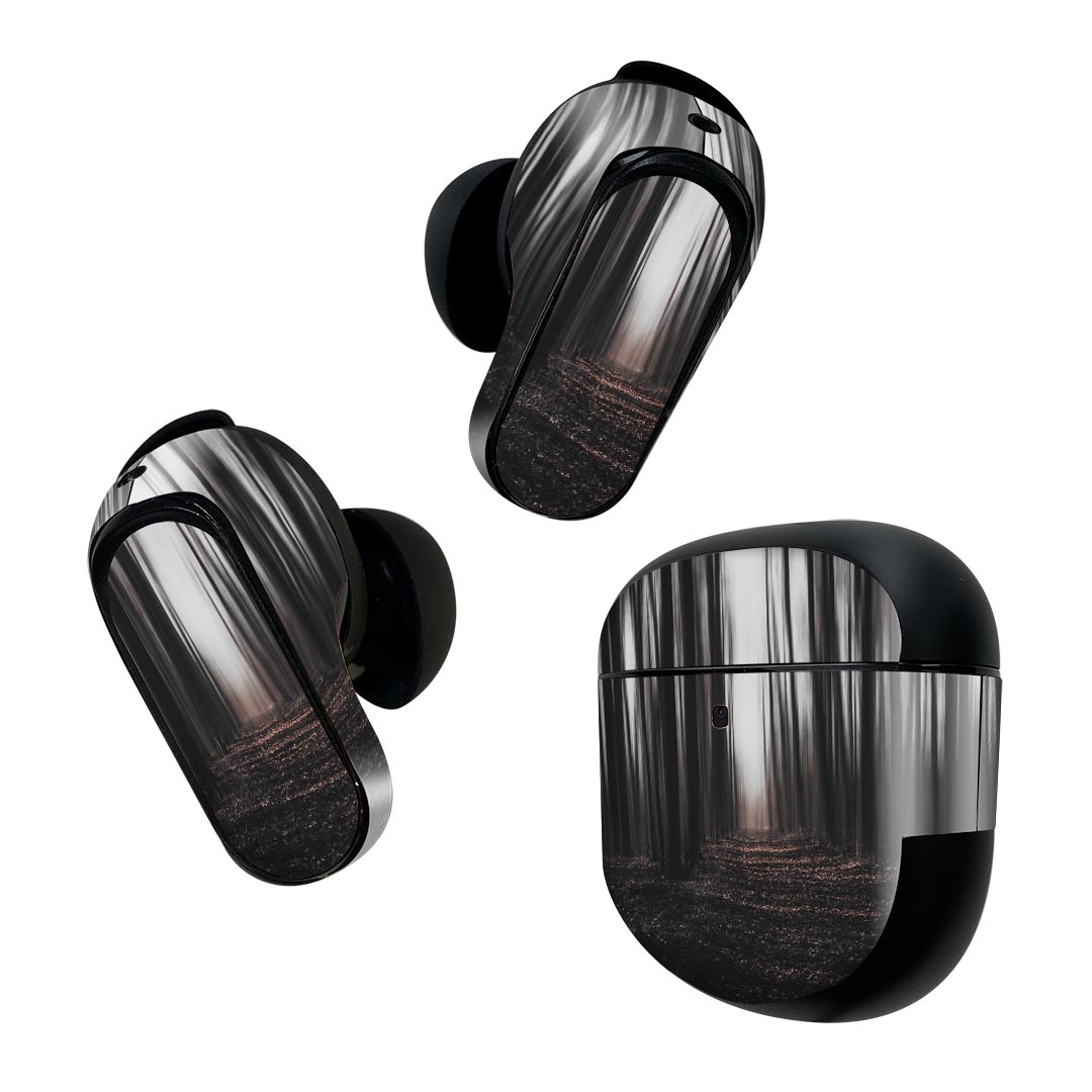 Bose QuietComfort Earbuds II 用 スキンシール ボーズ イヤバッズ2 用　ステッカー　本体3セット ケース1セット 保護 フィルム デコ 暗闇　林 023372