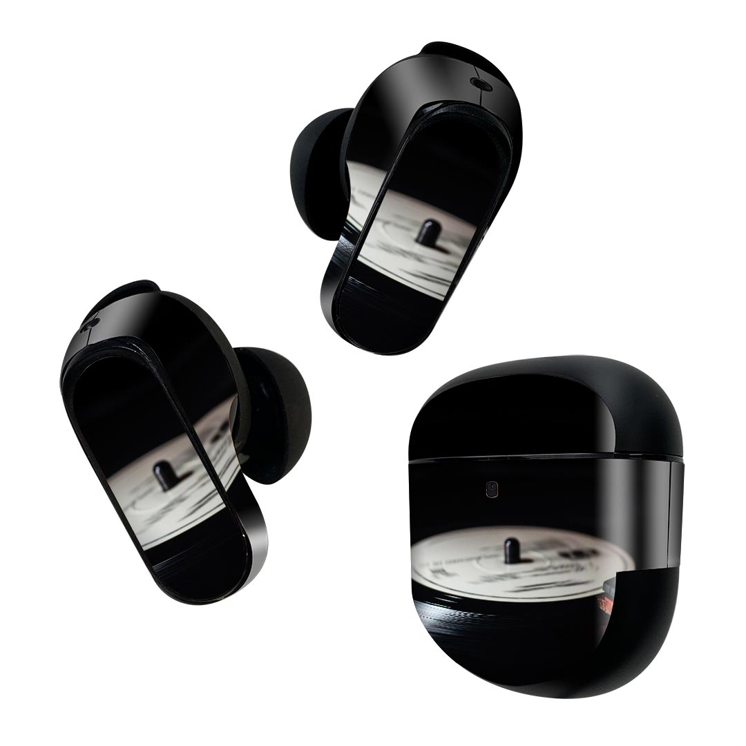 Consumable Goods, Various Parts - Bose QuietComfort Earbuds II 用 スキンシール ボーズ イヤバッズ2 用　ステッカー　本体3セット ケース1セット 保護 フィルム デコ 音楽　レコード　 023598