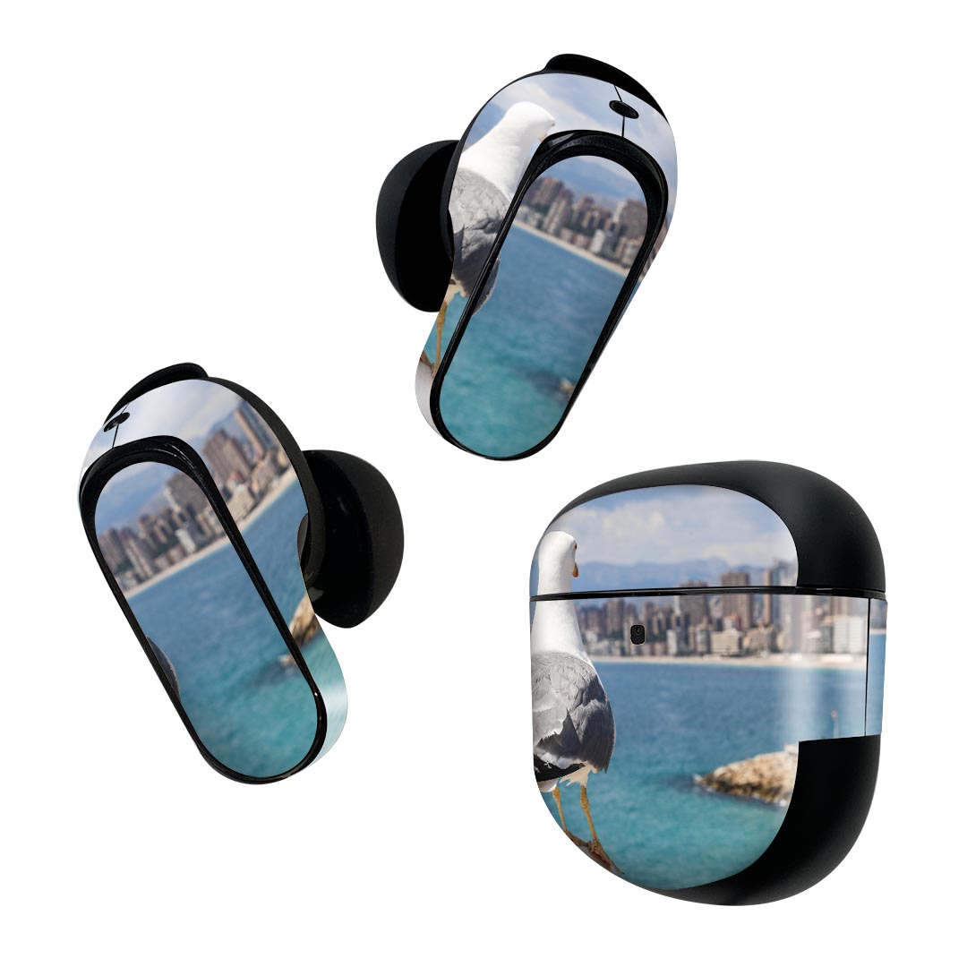 Bose QuietComfort Earbuds II 用 スキンシール ボーズ イヤバッズ2 用　ステッカー　本体3セット ケース1セット 保護 フィルム デコ 鳥　動物　海 023777