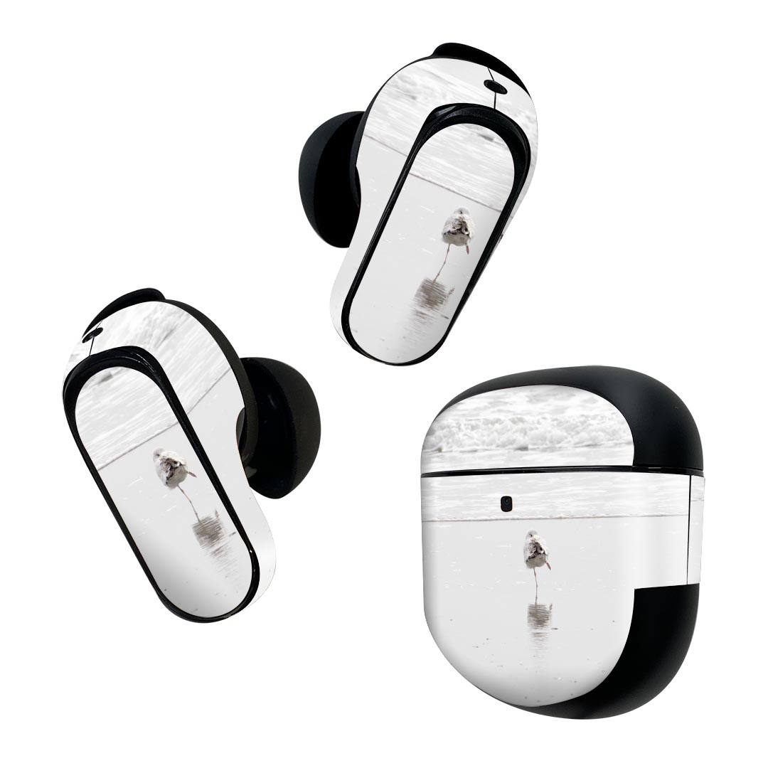 Bose QuietComfort Earbuds II 用 スキンシール ボーズ イヤバッズ2 用　ステッカー　本体3セット ケース1セット 保護 フィルム デコ 鳥　動物　海 023779