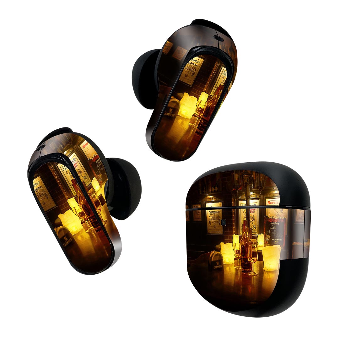 Bose QuietComfort Earbuds II 用 スキンシール ボーズ イヤバッズ2 用　ステッカー　本体3セット ケース1セット 保護 フィルム デコ パブ　バー　インテリア 026041
