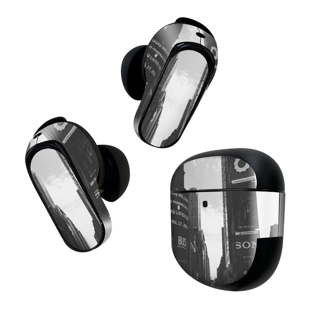Bose QuietComfort Earbuds II 用 スキンシール ボーズ イヤバッズ2 用　ステッカー　本体3セット ケース1セット 保護 フィルム デコ 建物　人　都市　風景 026089