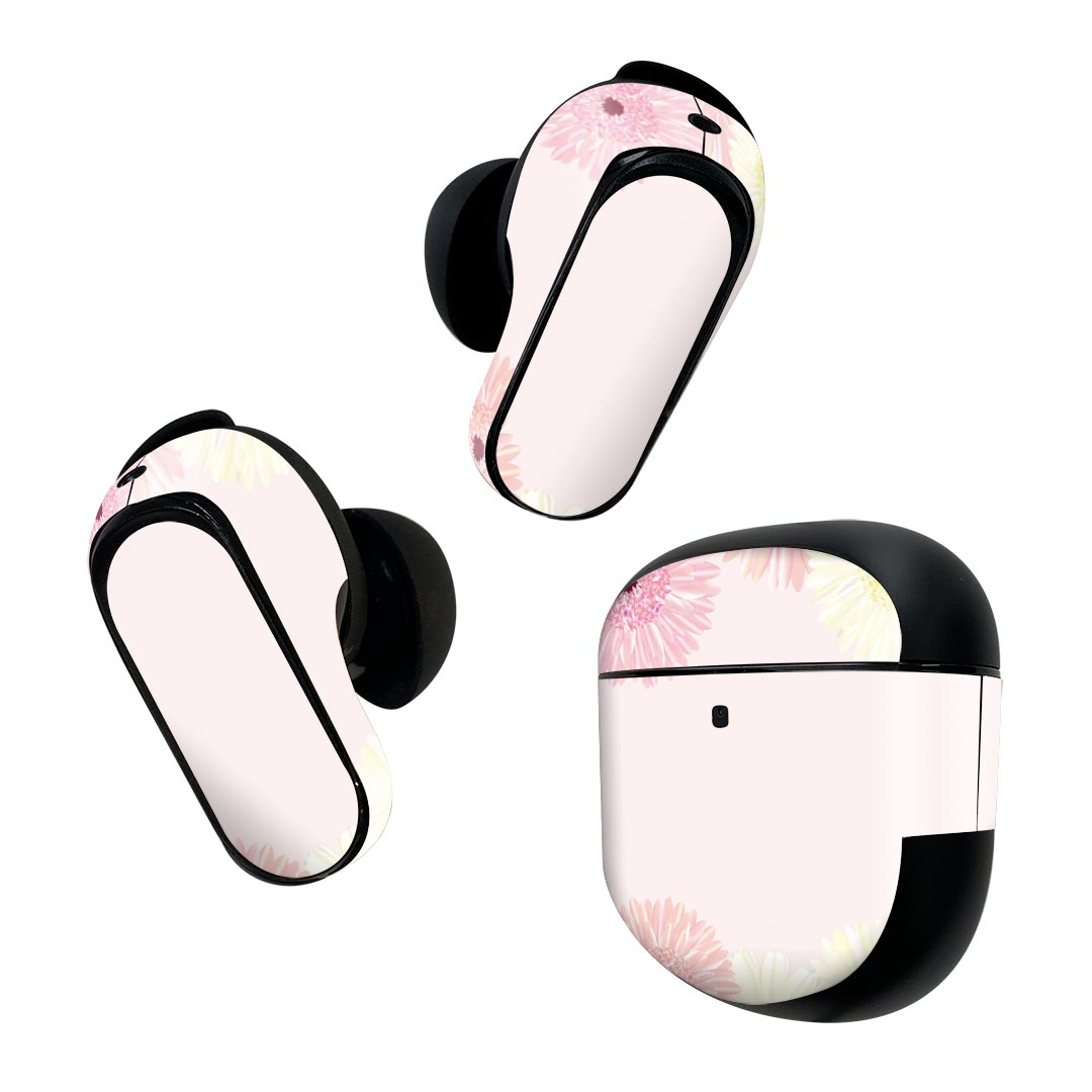 製品名 Bose QuietComfort Earbuds II 専用デザインスキンシール セット内容 Bose QuietComfort Earbuds II 専用シール　イヤホン（左右）3枚、充電ケース用シール 1枚AirPods第3世代専用です。第1?2世代、Proシリーズには対応していません。 商品特徴 再剥離性シートを素材に採用し、細かな位置調整がしやすく貼り直しが容易です。また、エアフリーでもありますので気泡が簡単に逃げるので、キレイに貼ることができます。専用の業務プリンターを使い、商品画像と遜色のない美しい印刷仕上がり。 注意事項 画像はサンプルですので、ご覧の環境によっては多少色味に違いを感じる場合がございます。 イメージと違った、モニターと色味が異なるという理由での交換や返金はご対応出来かねます。スキンシールのみの販売で、機器本体や充電ケース本体は付属しません。シワができた場合、ドライヤーなどで軽く温め、外側に向けてシワを伸ばすように貼ってください。初回貼付時の位置調整や貼り直しは可能ですが、しっかりと押し付けて接着させた後の再剥離、再利用は保証しておりません。また接着部に油分や汚れが付着しますと角の部分は剥がれやすくなりますので、貼付時はあまり触れないようにご注意ください。無地のセミグロスシートにデザインをプリントした商品で、デコなどの加工はございません。 凹凸や光沢があるように見えたり布地や金属を素材にしたように見える商品もありますが、デザインの図版によるものです。印刷時に微妙な画像のズレが生じる場合がございます。ご注文後に1点1点制作する受注生産品の為、不良品以外のご返品や交換は固くお断りします。 商品発送 完全受注生産のハンドメイド商品となりますので、既製品と比べて発送までお時間を頂いています。 基本的に決済確認後2~3営業日、最大で10営業日での発送となります。繁忙期や休業日明けの場合はさらに時間がかかる場合があります。 その際には別途メールにてご連絡致します。メール便の場合、発送日から到着までに2?4日ほどかかる場合が多く、紛失などの保障もご対応できかねます。あらかじめご了承下さい。
