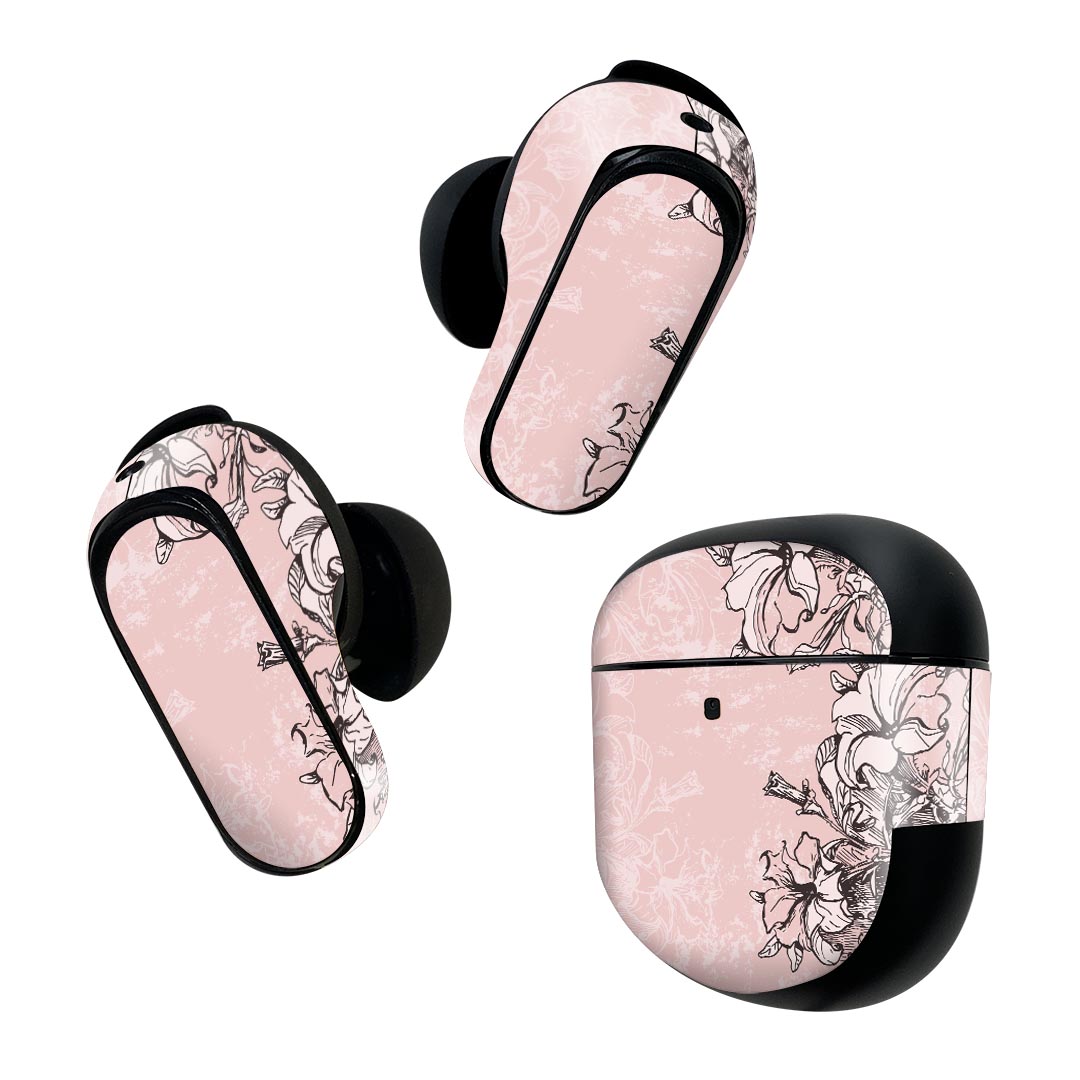 製品名 Bose QuietComfort Earbuds II 専用デザインスキンシール セット内容 Bose QuietComfort Earbuds II 専用シール　イヤホン（左右）3枚、充電ケース用シール 1枚AirPods第3世代専用です。第1?2世代、Proシリーズには対応していません。 商品特徴 再剥離性シートを素材に採用し、細かな位置調整がしやすく貼り直しが容易です。また、エアフリーでもありますので気泡が簡単に逃げるので、キレイに貼ることができます。専用の業務プリンターを使い、商品画像と遜色のない美しい印刷仕上がり。 注意事項 画像はサンプルですので、ご覧の環境によっては多少色味に違いを感じる場合がございます。 イメージと違った、モニターと色味が異なるという理由での交換や返金はご対応出来かねます。スキンシールのみの販売で、機器本体や充電ケース本体は付属しません。シワができた場合、ドライヤーなどで軽く温め、外側に向けてシワを伸ばすように貼ってください。初回貼付時の位置調整や貼り直しは可能ですが、しっかりと押し付けて接着させた後の再剥離、再利用は保証しておりません。また接着部に油分や汚れが付着しますと角の部分は剥がれやすくなりますので、貼付時はあまり触れないようにご注意ください。無地のセミグロスシートにデザインをプリントした商品で、デコなどの加工はございません。 凹凸や光沢があるように見えたり布地や金属を素材にしたように見える商品もありますが、デザインの図版によるものです。印刷時に微妙な画像のズレが生じる場合がございます。ご注文後に1点1点制作する受注生産品の為、不良品以外のご返品や交換は固くお断りします。 商品発送 完全受注生産のハンドメイド商品となりますので、既製品と比べて発送までお時間を頂いています。 基本的に決済確認後2~3営業日、最大で10営業日での発送となります。繁忙期や休業日明けの場合はさらに時間がかかる場合があります。 その際には別途メールにてご連絡致します。メール便の場合、発送日から到着までに2?4日ほどかかる場合が多く、紛失などの保障もご対応できかねます。あらかじめご了承下さい。