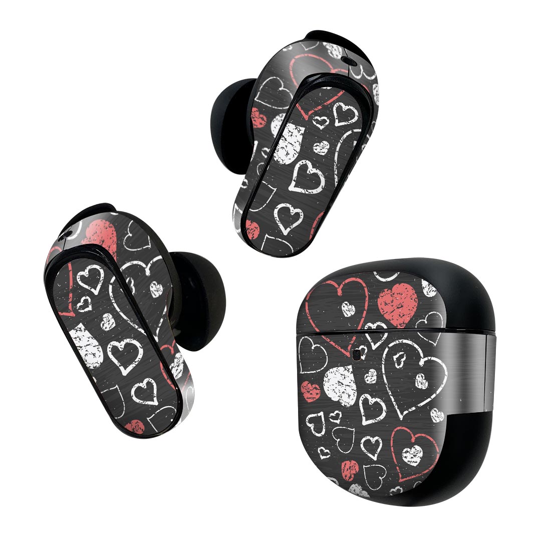 製品名 Bose QuietComfort Earbuds II 専用デザインスキンシール セット内容 Bose QuietComfort Earbuds II 専用シール　イヤホン（左右）3枚、充電ケース用シール 1枚AirPods第3世代専用です。第1?2世代、Proシリーズには対応していません。 商品特徴 再剥離性シートを素材に採用し、細かな位置調整がしやすく貼り直しが容易です。また、エアフリーでもありますので気泡が簡単に逃げるので、キレイに貼ることができます。専用の業務プリンターを使い、商品画像と遜色のない美しい印刷仕上がり。 注意事項 画像はサンプルですので、ご覧の環境によっては多少色味に違いを感じる場合がございます。 イメージと違った、モニターと色味が異なるという理由での交換や返金はご対応出来かねます。スキンシールのみの販売で、機器本体や充電ケース本体は付属しません。シワができた場合、ドライヤーなどで軽く温め、外側に向けてシワを伸ばすように貼ってください。初回貼付時の位置調整や貼り直しは可能ですが、しっかりと押し付けて接着させた後の再剥離、再利用は保証しておりません。また接着部に油分や汚れが付着しますと角の部分は剥がれやすくなりますので、貼付時はあまり触れないようにご注意ください。無地のセミグロスシートにデザインをプリントした商品で、デコなどの加工はございません。 凹凸や光沢があるように見えたり布地や金属を素材にしたように見える商品もありますが、デザインの図版によるものです。印刷時に微妙な画像のズレが生じる場合がございます。ご注文後に1点1点制作する受注生産品の為、不良品以外のご返品や交換は固くお断りします。 商品発送 完全受注生産のハンドメイド商品となりますので、既製品と比べて発送までお時間を頂いています。 基本的に決済確認後2~3営業日、最大で10営業日での発送となります。繁忙期や休業日明けの場合はさらに時間がかかる場合があります。 その際には別途メールにてご連絡致します。メール便の場合、発送日から到着までに2?4日ほどかかる場合が多く、紛失などの保障もご対応できかねます。あらかじめご了承下さい。