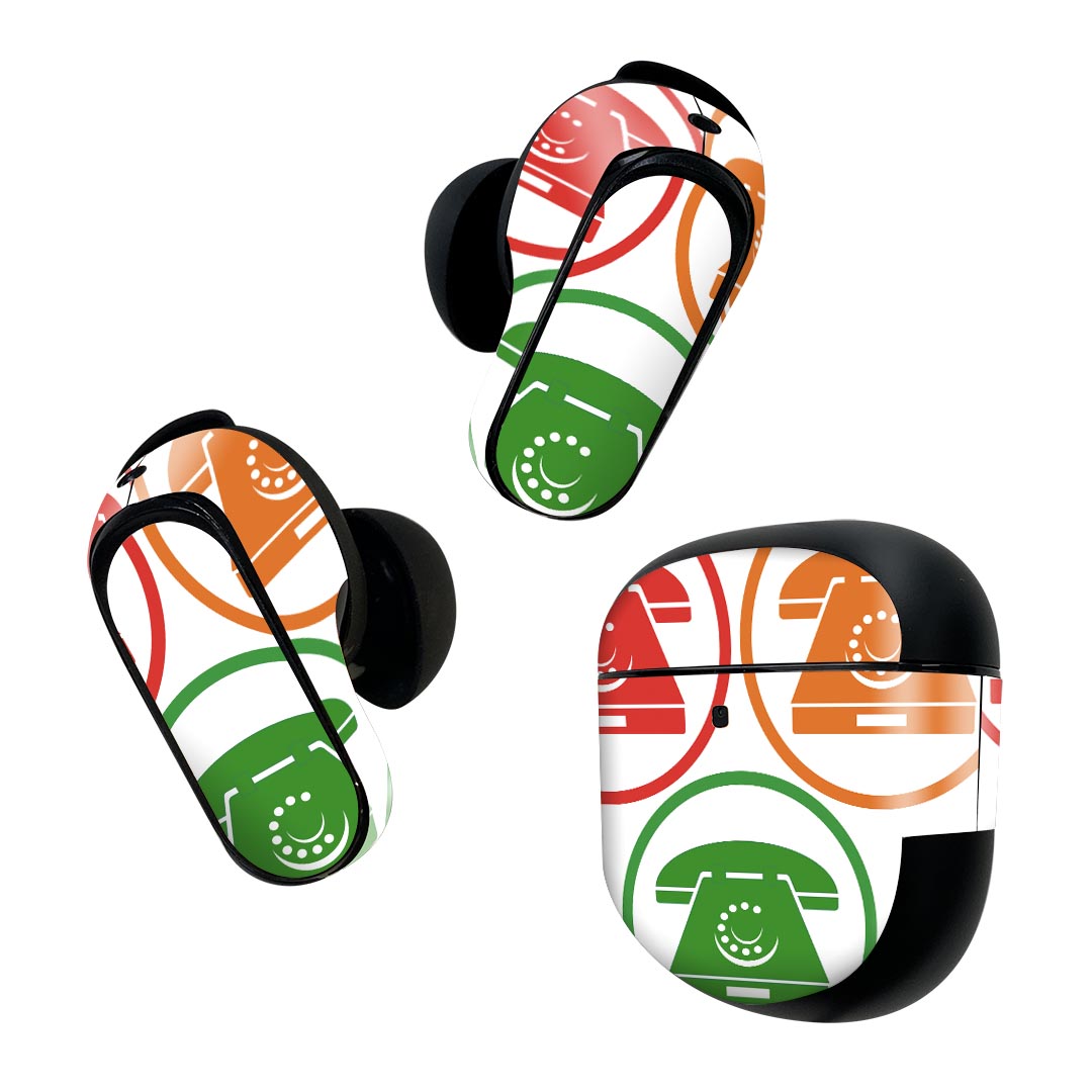 製品名 Bose QuietComfort Earbuds II 専用デザインスキンシール セット内容 Bose QuietComfort Earbuds II 専用シール　イヤホン（左右）3枚、充電ケース用シール 1枚AirPods第3世代専用です。第1?2世代、Proシリーズには対応していません。 商品特徴 再剥離性シートを素材に採用し、細かな位置調整がしやすく貼り直しが容易です。また、エアフリーでもありますので気泡が簡単に逃げるので、キレイに貼ることができます。専用の業務プリンターを使い、商品画像と遜色のない美しい印刷仕上がり。 注意事項 画像はサンプルですので、ご覧の環境によっては多少色味に違いを感じる場合がございます。 イメージと違った、モニターと色味が異なるという理由での交換や返金はご対応出来かねます。スキンシールのみの販売で、機器本体や充電ケース本体は付属しません。シワができた場合、ドライヤーなどで軽く温め、外側に向けてシワを伸ばすように貼ってください。初回貼付時の位置調整や貼り直しは可能ですが、しっかりと押し付けて接着させた後の再剥離、再利用は保証しておりません。また接着部に油分や汚れが付着しますと角の部分は剥がれやすくなりますので、貼付時はあまり触れないようにご注意ください。無地のセミグロスシートにデザインをプリントした商品で、デコなどの加工はございません。 凹凸や光沢があるように見えたり布地や金属を素材にしたように見える商品もありますが、デザインの図版によるものです。印刷時に微妙な画像のズレが生じる場合がございます。ご注文後に1点1点制作する受注生産品の為、不良品以外のご返品や交換は固くお断りします。 商品発送 完全受注生産のハンドメイド商品となりますので、既製品と比べて発送までお時間を頂いています。 基本的に決済確認後2~3営業日、最大で10営業日での発送となります。繁忙期や休業日明けの場合はさらに時間がかかる場合があります。 その際には別途メールにてご連絡致します。メール便の場合、発送日から到着までに2?4日ほどかかる場合が多く、紛失などの保障もご対応できかねます。あらかじめご了承下さい。