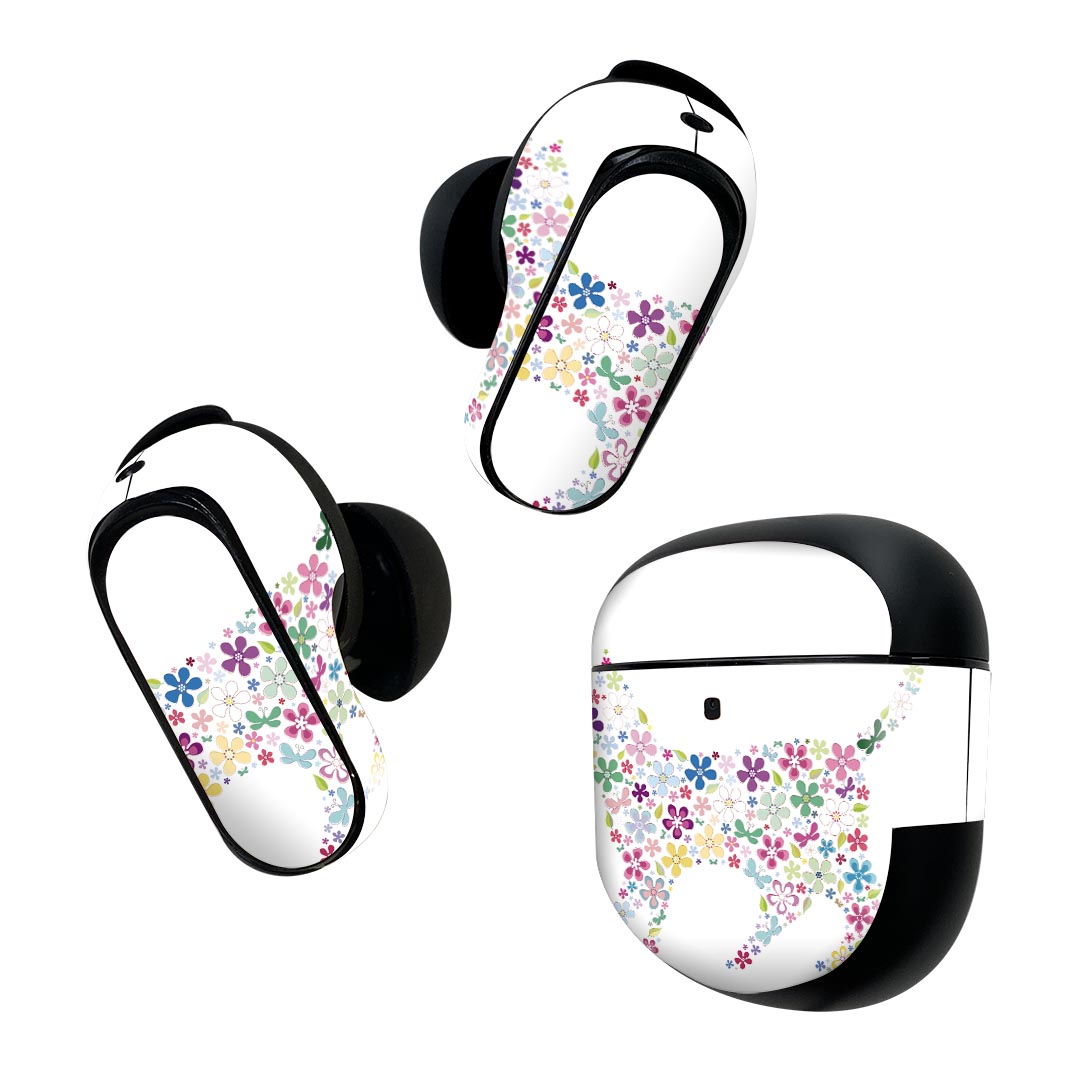 製品名 Bose QuietComfort Earbuds II 専用デザインスキンシール セット内容 Bose QuietComfort Earbuds II 専用シール　イヤホン（左右）3枚、充電ケース用シール 1枚AirPods第3世代専用です。第1?2世代、Proシリーズには対応していません。 商品特徴 再剥離性シートを素材に採用し、細かな位置調整がしやすく貼り直しが容易です。また、エアフリーでもありますので気泡が簡単に逃げるので、キレイに貼ることができます。専用の業務プリンターを使い、商品画像と遜色のない美しい印刷仕上がり。 注意事項 画像はサンプルですので、ご覧の環境によっては多少色味に違いを感じる場合がございます。 イメージと違った、モニターと色味が異なるという理由での交換や返金はご対応出来かねます。スキンシールのみの販売で、機器本体や充電ケース本体は付属しません。シワができた場合、ドライヤーなどで軽く温め、外側に向けてシワを伸ばすように貼ってください。初回貼付時の位置調整や貼り直しは可能ですが、しっかりと押し付けて接着させた後の再剥離、再利用は保証しておりません。また接着部に油分や汚れが付着しますと角の部分は剥がれやすくなりますので、貼付時はあまり触れないようにご注意ください。無地のセミグロスシートにデザインをプリントした商品で、デコなどの加工はございません。 凹凸や光沢があるように見えたり布地や金属を素材にしたように見える商品もありますが、デザインの図版によるものです。印刷時に微妙な画像のズレが生じる場合がございます。ご注文後に1点1点制作する受注生産品の為、不良品以外のご返品や交換は固くお断りします。 商品発送 完全受注生産のハンドメイド商品となりますので、既製品と比べて発送までお時間を頂いています。 基本的に決済確認後2~3営業日、最大で10営業日での発送となります。繁忙期や休業日明けの場合はさらに時間がかかる場合があります。 その際には別途メールにてご連絡致します。メール便の場合、発送日から到着までに2?4日ほどかかる場合が多く、紛失などの保障もご対応できかねます。あらかじめご了承下さい。