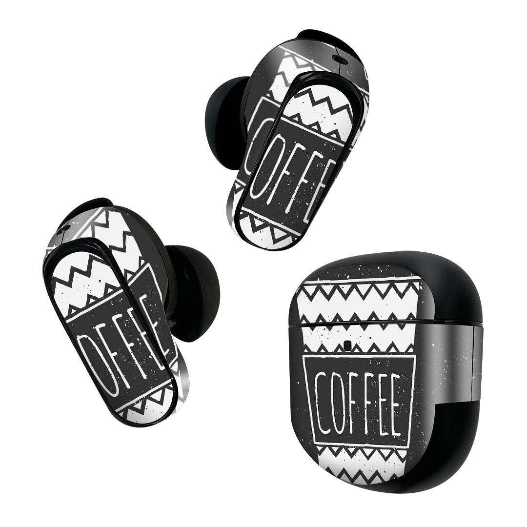 製品名 Bose QuietComfort Earbuds II 専用デザインスキンシール セット内容 Bose QuietComfort Earbuds II 専用シール　イヤホン（左右）3枚、充電ケース用シール 1枚AirPods第3世代専用です。第1?2世代、Proシリーズには対応していません。 商品特徴 再剥離性シートを素材に採用し、細かな位置調整がしやすく貼り直しが容易です。また、エアフリーでもありますので気泡が簡単に逃げるので、キレイに貼ることができます。専用の業務プリンターを使い、商品画像と遜色のない美しい印刷仕上がり。 注意事項 画像はサンプルですので、ご覧の環境によっては多少色味に違いを感じる場合がございます。 イメージと違った、モニターと色味が異なるという理由での交換や返金はご対応出来かねます。スキンシールのみの販売で、機器本体や充電ケース本体は付属しません。シワができた場合、ドライヤーなどで軽く温め、外側に向けてシワを伸ばすように貼ってください。初回貼付時の位置調整や貼り直しは可能ですが、しっかりと押し付けて接着させた後の再剥離、再利用は保証しておりません。また接着部に油分や汚れが付着しますと角の部分は剥がれやすくなりますので、貼付時はあまり触れないようにご注意ください。無地のセミグロスシートにデザインをプリントした商品で、デコなどの加工はございません。 凹凸や光沢があるように見えたり布地や金属を素材にしたように見える商品もありますが、デザインの図版によるものです。印刷時に微妙な画像のズレが生じる場合がございます。ご注文後に1点1点制作する受注生産品の為、不良品以外のご返品や交換は固くお断りします。 商品発送 完全受注生産のハンドメイド商品となりますので、既製品と比べて発送までお時間を頂いています。 基本的に決済確認後2~3営業日、最大で10営業日での発送となります。繁忙期や休業日明けの場合はさらに時間がかかる場合があります。 その際には別途メールにてご連絡致します。メール便の場合、発送日から到着までに2?4日ほどかかる場合が多く、紛失などの保障もご対応できかねます。あらかじめご了承下さい。