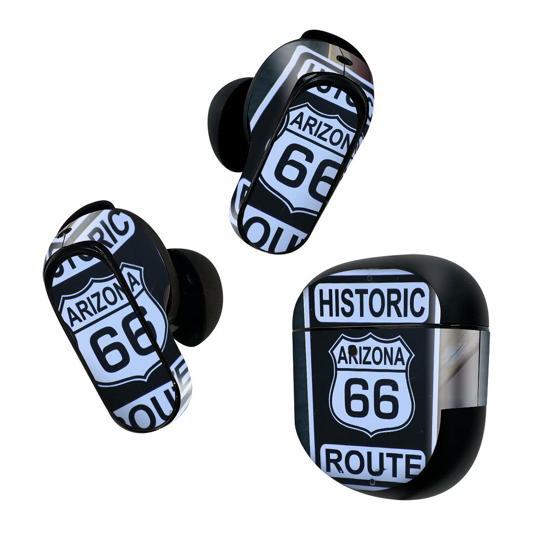 製品名 Bose QuietComfort Earbuds II 専用デザインスキンシール セット内容 Bose QuietComfort Earbuds II 専用シール　イヤホン（左右）3枚、充電ケース用シール 1枚AirPods第3世代専用です。第1?2世代、Proシリーズには対応していません。 商品特徴 再剥離性シートを素材に採用し、細かな位置調整がしやすく貼り直しが容易です。また、エアフリーでもありますので気泡が簡単に逃げるので、キレイに貼ることができます。専用の業務プリンターを使い、商品画像と遜色のない美しい印刷仕上がり。 注意事項 画像はサンプルですので、ご覧の環境によっては多少色味に違いを感じる場合がございます。 イメージと違った、モニターと色味が異なるという理由での交換や返金はご対応出来かねます。スキンシールのみの販売で、機器本体や充電ケース本体は付属しません。シワができた場合、ドライヤーなどで軽く温め、外側に向けてシワを伸ばすように貼ってください。初回貼付時の位置調整や貼り直しは可能ですが、しっかりと押し付けて接着させた後の再剥離、再利用は保証しておりません。また接着部に油分や汚れが付着しますと角の部分は剥がれやすくなりますので、貼付時はあまり触れないようにご注意ください。無地のセミグロスシートにデザインをプリントした商品で、デコなどの加工はございません。 凹凸や光沢があるように見えたり布地や金属を素材にしたように見える商品もありますが、デザインの図版によるものです。印刷時に微妙な画像のズレが生じる場合がございます。ご注文後に1点1点制作する受注生産品の為、不良品以外のご返品や交換は固くお断りします。 商品発送 完全受注生産のハンドメイド商品となりますので、既製品と比べて発送までお時間を頂いています。 基本的に決済確認後2~3営業日、最大で10営業日での発送となります。繁忙期や休業日明けの場合はさらに時間がかかる場合があります。 その際には別途メールにてご連絡致します。メール便の場合、発送日から到着までに2?4日ほどかかる場合が多く、紛失などの保障もご対応できかねます。あらかじめご了承下さい。