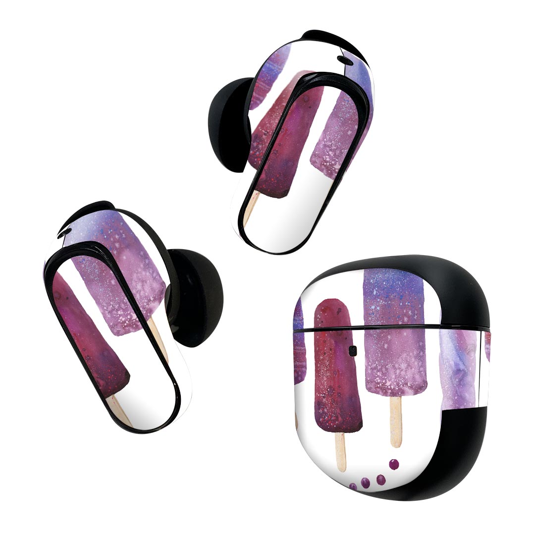 製品名 Bose QuietComfort Earbuds II 専用デザインスキンシール セット内容 Bose QuietComfort Earbuds II 専用シール　イヤホン（左右）3枚、充電ケース用シール 1枚AirPods第3世代専用です。第1?2世代、Proシリーズには対応していません。 商品特徴 再剥離性シートを素材に採用し、細かな位置調整がしやすく貼り直しが容易です。また、エアフリーでもありますので気泡が簡単に逃げるので、キレイに貼ることができます。専用の業務プリンターを使い、商品画像と遜色のない美しい印刷仕上がり。 注意事項 画像はサンプルですので、ご覧の環境によっては多少色味に違いを感じる場合がございます。 イメージと違った、モニターと色味が異なるという理由での交換や返金はご対応出来かねます。スキンシールのみの販売で、機器本体や充電ケース本体は付属しません。シワができた場合、ドライヤーなどで軽く温め、外側に向けてシワを伸ばすように貼ってください。初回貼付時の位置調整や貼り直しは可能ですが、しっかりと押し付けて接着させた後の再剥離、再利用は保証しておりません。また接着部に油分や汚れが付着しますと角の部分は剥がれやすくなりますので、貼付時はあまり触れないようにご注意ください。無地のセミグロスシートにデザインをプリントした商品で、デコなどの加工はございません。 凹凸や光沢があるように見えたり布地や金属を素材にしたように見える商品もありますが、デザインの図版によるものです。印刷時に微妙な画像のズレが生じる場合がございます。ご注文後に1点1点制作する受注生産品の為、不良品以外のご返品や交換は固くお断りします。 商品発送 完全受注生産のハンドメイド商品となりますので、既製品と比べて発送までお時間を頂いています。 基本的に決済確認後2~3営業日、最大で10営業日での発送となります。繁忙期や休業日明けの場合はさらに時間がかかる場合があります。 その際には別途メールにてご連絡致します。メール便の場合、発送日から到着までに2?4日ほどかかる場合が多く、紛失などの保障もご対応できかねます。あらかじめご了承下さい。