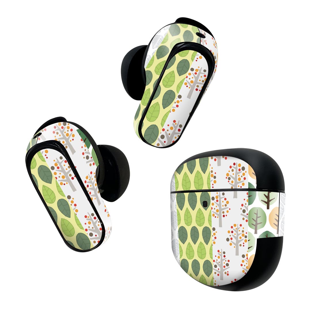 製品名 Bose QuietComfort Earbuds II 専用デザインスキンシール セット内容 Bose QuietComfort Earbuds II 専用シール　イヤホン（左右）3枚、充電ケース用シール 1枚AirPods第3世代専用です。第1?2世代、Proシリーズには対応していません。 商品特徴 再剥離性シートを素材に採用し、細かな位置調整がしやすく貼り直しが容易です。また、エアフリーでもありますので気泡が簡単に逃げるので、キレイに貼ることができます。専用の業務プリンターを使い、商品画像と遜色のない美しい印刷仕上がり。 注意事項 画像はサンプルですので、ご覧の環境によっては多少色味に違いを感じる場合がございます。 イメージと違った、モニターと色味が異なるという理由での交換や返金はご対応出来かねます。スキンシールのみの販売で、機器本体や充電ケース本体は付属しません。シワができた場合、ドライヤーなどで軽く温め、外側に向けてシワを伸ばすように貼ってください。初回貼付時の位置調整や貼り直しは可能ですが、しっかりと押し付けて接着させた後の再剥離、再利用は保証しておりません。また接着部に油分や汚れが付着しますと角の部分は剥がれやすくなりますので、貼付時はあまり触れないようにご注意ください。無地のセミグロスシートにデザインをプリントした商品で、デコなどの加工はございません。 凹凸や光沢があるように見えたり布地や金属を素材にしたように見える商品もありますが、デザインの図版によるものです。印刷時に微妙な画像のズレが生じる場合がございます。ご注文後に1点1点制作する受注生産品の為、不良品以外のご返品や交換は固くお断りします。 商品発送 完全受注生産のハンドメイド商品となりますので、既製品と比べて発送までお時間を頂いています。 基本的に決済確認後2~3営業日、最大で10営業日での発送となります。繁忙期や休業日明けの場合はさらに時間がかかる場合があります。 その際には別途メールにてご連絡致します。メール便の場合、発送日から到着までに2?4日ほどかかる場合が多く、紛失などの保障もご対応できかねます。あらかじめご了承下さい。