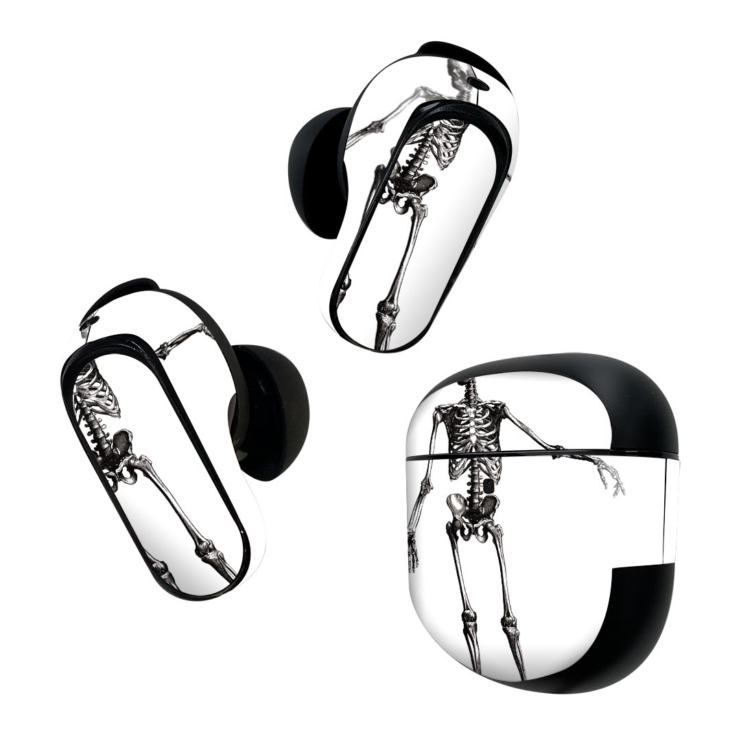 製品名 Bose QuietComfort Earbuds II 専用デザインスキンシール セット内容 Bose QuietComfort Earbuds II 専用シール　イヤホン（左右）3枚、充電ケース用シール 1枚AirPods第3世代専用です。第1?2世代、Proシリーズには対応していません。 商品特徴 再剥離性シートを素材に採用し、細かな位置調整がしやすく貼り直しが容易です。また、エアフリーでもありますので気泡が簡単に逃げるので、キレイに貼ることができます。専用の業務プリンターを使い、商品画像と遜色のない美しい印刷仕上がり。 注意事項 画像はサンプルですので、ご覧の環境によっては多少色味に違いを感じる場合がございます。 イメージと違った、モニターと色味が異なるという理由での交換や返金はご対応出来かねます。スキンシールのみの販売で、機器本体や充電ケース本体は付属しません。シワができた場合、ドライヤーなどで軽く温め、外側に向けてシワを伸ばすように貼ってください。初回貼付時の位置調整や貼り直しは可能ですが、しっかりと押し付けて接着させた後の再剥離、再利用は保証しておりません。また接着部に油分や汚れが付着しますと角の部分は剥がれやすくなりますので、貼付時はあまり触れないようにご注意ください。無地のセミグロスシートにデザインをプリントした商品で、デコなどの加工はございません。 凹凸や光沢があるように見えたり布地や金属を素材にしたように見える商品もありますが、デザインの図版によるものです。印刷時に微妙な画像のズレが生じる場合がございます。ご注文後に1点1点制作する受注生産品の為、不良品以外のご返品や交換は固くお断りします。 商品発送 完全受注生産のハンドメイド商品となりますので、既製品と比べて発送までお時間を頂いています。 基本的に決済確認後2~3営業日、最大で10営業日での発送となります。繁忙期や休業日明けの場合はさらに時間がかかる場合があります。 その際には別途メールにてご連絡致します。メール便の場合、発送日から到着までに2?4日ほどかかる場合が多く、紛失などの保障もご対応できかねます。あらかじめご了承下さい。