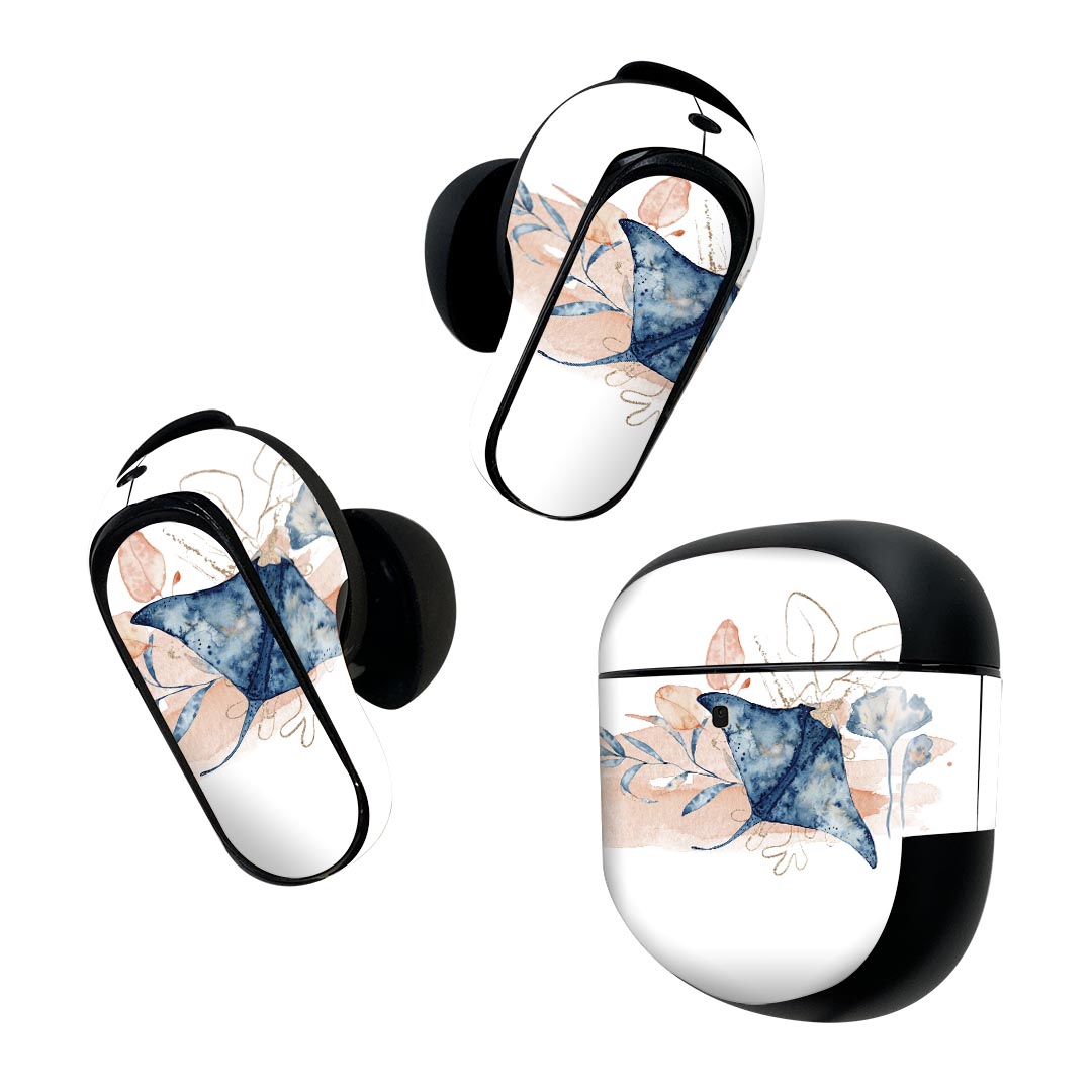 Bose QuietComfort Earbuds II 用 スキンシール ボーズ イヤバッズ2 用　ステッカー　本体3セット ケース1セット 保護 フィルム デコ 海の中 Underwater　エイ　海の中 017853