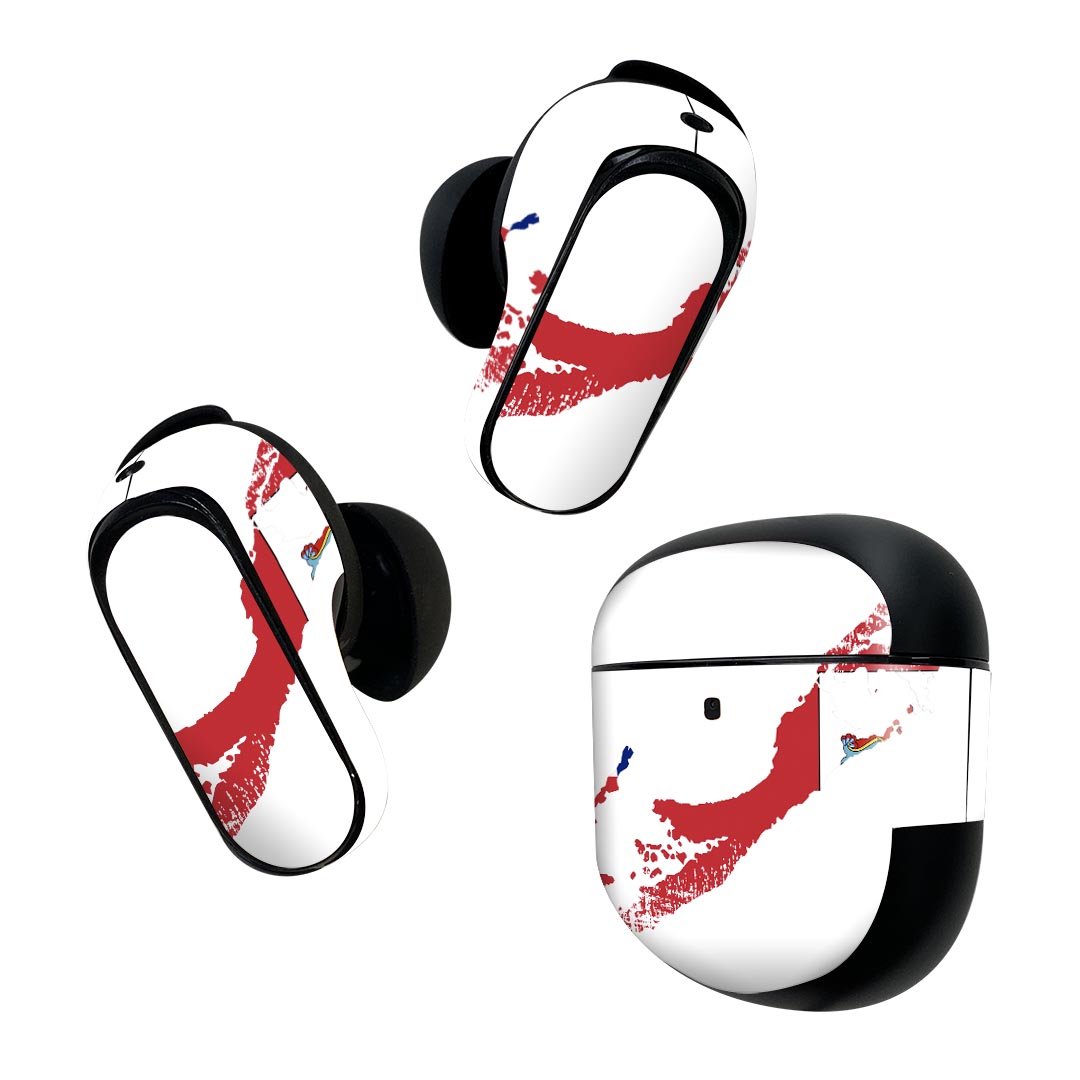 製品名 Bose QuietComfort Earbuds II 専用デザインスキンシール セット内容 Bose QuietComfort Earbuds II 専用シール　イヤホン（左右）3枚、充電ケース用シール 1枚AirPods第3世代専用です。第1?2世代、Proシリーズには対応していません。 商品特徴 再剥離性シートを素材に採用し、細かな位置調整がしやすく貼り直しが容易です。また、エアフリーでもありますので気泡が簡単に逃げるので、キレイに貼ることができます。専用の業務プリンターを使い、商品画像と遜色のない美しい印刷仕上がり。 注意事項 画像はサンプルですので、ご覧の環境によっては多少色味に違いを感じる場合がございます。 イメージと違った、モニターと色味が異なるという理由での交換や返金はご対応出来かねます。スキンシールのみの販売で、機器本体や充電ケース本体は付属しません。シワができた場合、ドライヤーなどで軽く温め、外側に向けてシワを伸ばすように貼ってください。初回貼付時の位置調整や貼り直しは可能ですが、しっかりと押し付けて接着させた後の再剥離、再利用は保証しておりません。また接着部に油分や汚れが付着しますと角の部分は剥がれやすくなりますので、貼付時はあまり触れないようにご注意ください。無地のセミグロスシートにデザインをプリントした商品で、デコなどの加工はございません。 凹凸や光沢があるように見えたり布地や金属を素材にしたように見える商品もありますが、デザインの図版によるものです。印刷時に微妙な画像のズレが生じる場合がございます。ご注文後に1点1点制作する受注生産品の為、不良品以外のご返品や交換は固くお断りします。 商品発送 完全受注生産のハンドメイド商品となりますので、既製品と比べて発送までお時間を頂いています。 基本的に決済確認後2~3営業日、最大で10営業日での発送となります。繁忙期や休業日明けの場合はさらに時間がかかる場合があります。 その際には別途メールにてご連絡致します。メール便の場合、発送日から到着までに2?4日ほどかかる場合が多く、紛失などの保障もご対応できかねます。あらかじめご了承下さい。