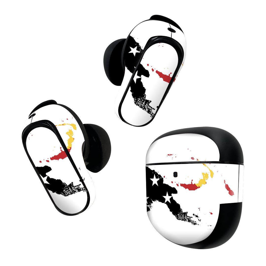 製品名 Bose QuietComfort Earbuds II 専用デザインスキンシール セット内容 Bose QuietComfort Earbuds II 専用シール　イヤホン（左右）3枚、充電ケース用シール 1枚AirPods第3世代専用です。第1?2世代、Proシリーズには対応していません。 商品特徴 再剥離性シートを素材に採用し、細かな位置調整がしやすく貼り直しが容易です。また、エアフリーでもありますので気泡が簡単に逃げるので、キレイに貼ることができます。専用の業務プリンターを使い、商品画像と遜色のない美しい印刷仕上がり。 注意事項 画像はサンプルですので、ご覧の環境によっては多少色味に違いを感じる場合がございます。 イメージと違った、モニターと色味が異なるという理由での交換や返金はご対応出来かねます。スキンシールのみの販売で、機器本体や充電ケース本体は付属しません。シワができた場合、ドライヤーなどで軽く温め、外側に向けてシワを伸ばすように貼ってください。初回貼付時の位置調整や貼り直しは可能ですが、しっかりと押し付けて接着させた後の再剥離、再利用は保証しておりません。また接着部に油分や汚れが付着しますと角の部分は剥がれやすくなりますので、貼付時はあまり触れないようにご注意ください。無地のセミグロスシートにデザインをプリントした商品で、デコなどの加工はございません。 凹凸や光沢があるように見えたり布地や金属を素材にしたように見える商品もありますが、デザインの図版によるものです。印刷時に微妙な画像のズレが生じる場合がございます。ご注文後に1点1点制作する受注生産品の為、不良品以外のご返品や交換は固くお断りします。 商品発送 完全受注生産のハンドメイド商品となりますので、既製品と比べて発送までお時間を頂いています。 基本的に決済確認後2~3営業日、最大で10営業日での発送となります。繁忙期や休業日明けの場合はさらに時間がかかる場合があります。 その際には別途メールにてご連絡致します。メール便の場合、発送日から到着までに2?4日ほどかかる場合が多く、紛失などの保障もご対応できかねます。あらかじめご了承下さい。