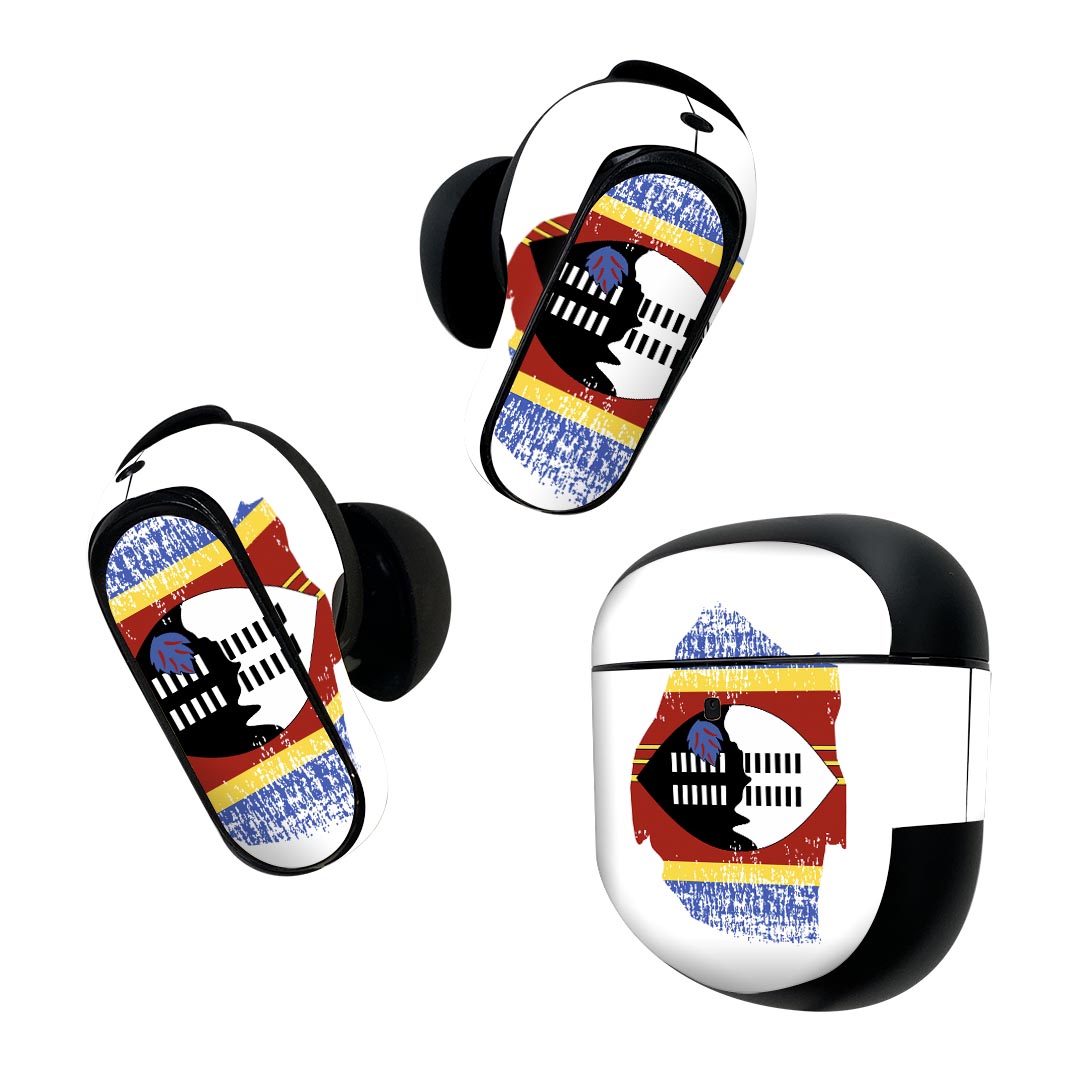 製品名 Bose QuietComfort Earbuds II 専用デザインスキンシール セット内容 Bose QuietComfort Earbuds II 専用シール　イヤホン（左右）3枚、充電ケース用シール 1枚AirPods第3世代専用です。第1?2世代、Proシリーズには対応していません。 商品特徴 再剥離性シートを素材に採用し、細かな位置調整がしやすく貼り直しが容易です。また、エアフリーでもありますので気泡が簡単に逃げるので、キレイに貼ることができます。専用の業務プリンターを使い、商品画像と遜色のない美しい印刷仕上がり。 注意事項 画像はサンプルですので、ご覧の環境によっては多少色味に違いを感じる場合がございます。 イメージと違った、モニターと色味が異なるという理由での交換や返金はご対応出来かねます。スキンシールのみの販売で、機器本体や充電ケース本体は付属しません。シワができた場合、ドライヤーなどで軽く温め、外側に向けてシワを伸ばすように貼ってください。初回貼付時の位置調整や貼り直しは可能ですが、しっかりと押し付けて接着させた後の再剥離、再利用は保証しておりません。また接着部に油分や汚れが付着しますと角の部分は剥がれやすくなりますので、貼付時はあまり触れないようにご注意ください。無地のセミグロスシートにデザインをプリントした商品で、デコなどの加工はございません。 凹凸や光沢があるように見えたり布地や金属を素材にしたように見える商品もありますが、デザインの図版によるものです。印刷時に微妙な画像のズレが生じる場合がございます。ご注文後に1点1点制作する受注生産品の為、不良品以外のご返品や交換は固くお断りします。 商品発送 完全受注生産のハンドメイド商品となりますので、既製品と比べて発送までお時間を頂いています。 基本的に決済確認後2~3営業日、最大で10営業日での発送となります。繁忙期や休業日明けの場合はさらに時間がかかる場合があります。 その際には別途メールにてご連絡致します。メール便の場合、発送日から到着までに2?4日ほどかかる場合が多く、紛失などの保障もご対応できかねます。あらかじめご了承下さい。