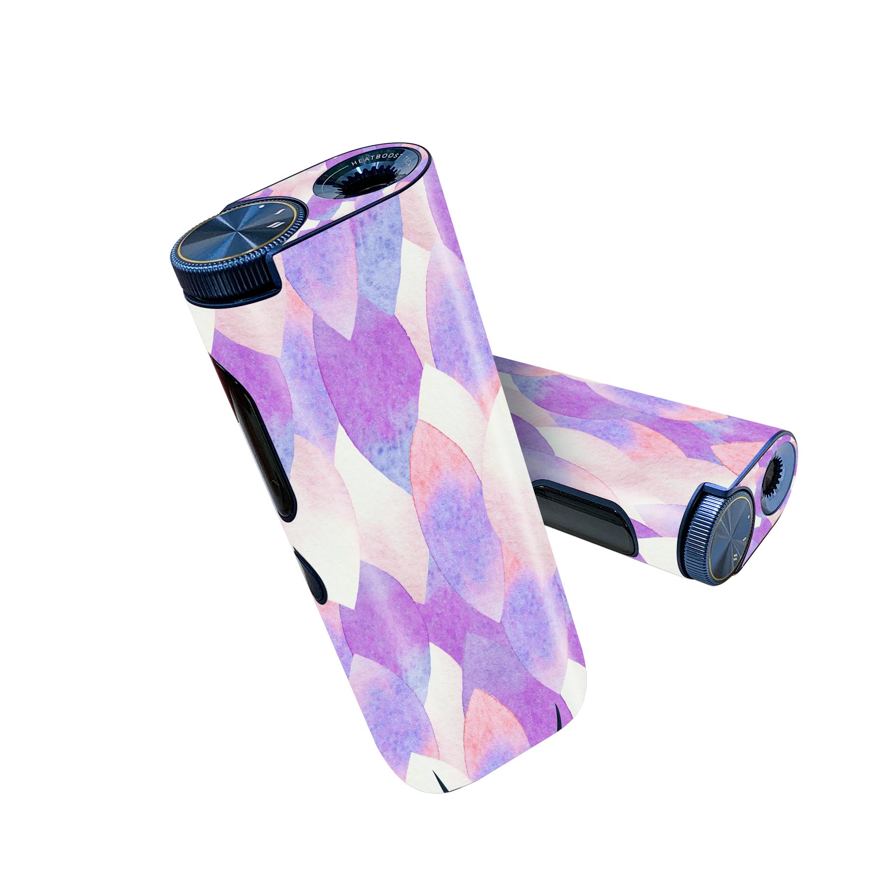 商品特徴・貼るだけでかんたん着せ替え、glo hyper pro 専用デザインスキンシール・高精細プリントで写真と遜色のない仕上がり！半光沢シートでしっとりツヤのある表現力・側面2枚に加え、天面3枚がセットで失敗しても安心！・ちょっとしたすり傷からglo hyper pro 本体を保護・接着部はエアフリー素材で気泡の心配も軽減・再剥離素材なので貼り付け時の調整も安心注意事項画像はサンプルですので、ご覧の環境によっては多少色味に違いを感じる場合がございます。 イメージと違った、モニターと色味が異なるという理由での交換や返金はご対応出来かねます。スキンシールのみの販売で、glo hyper pro 本体は付属しません。初回貼付時の位置調整や貼り直しは可能ですが、しっかりと押し付けて接着させた後の再剥離、再利用は保証しておりません。また接着部に油分や汚れが付着しますと角の部分は剥がれやすくなりますので、貼付時はあまり触れないようにご注意ください。無地のセミグロスシートにデザインをプリントした商品で、デコなどの加工はございません。 凹凸や光沢があるように見えたり布地や金属を素材にしたように見える商品もありますが、デザインの図版によるものです。印刷時に微妙な画像のズレが生じる場合がございます。ご注文後に1点1点制作する受注生産品の為、不良品以外のご返品や交換は固くお断りします。 発送について完全受注生産のハンドメイド商品となりますので、既製品と比べて発送までお時間を頂いています。 基本的に決済確認後、最大で5営業日での発送となります。繁忙期や休業日明けの場合はさらに時間がかかる場合があります。 その際には別途メールにてご連絡致します。メール便の場合、発送日から到着までに2?4日ほどかかる場合が多く、紛失などの保障もご対応できかねます。あらかじめご了承下さい。