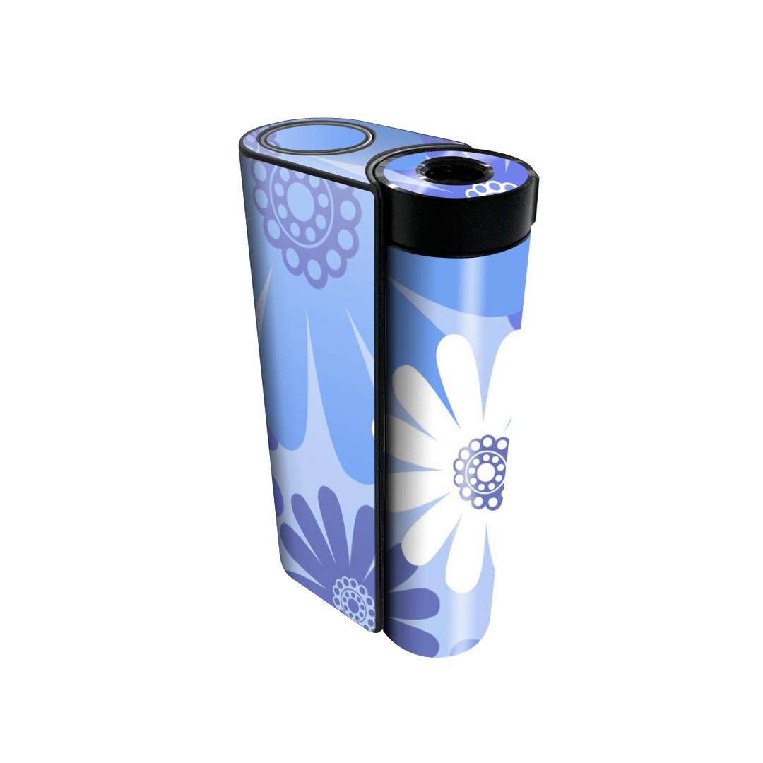 商品特徴・貼るだけでかんたん着せ替え、glo hyperx2 専用デザインスキンシール・高精細プリントで写真と遜色のない仕上がり！半光沢シートでしっとりツヤのある表現力・正面に加え、天面・底面シールがセットで一体感アップ！・ちょっとしたすり傷からglo hyperx2 本体を保護・接着部はエアフリー素材で気泡の心配も軽減・再剥離素材なので貼り付け時の調整も安心注意事項画像はサンプルですので、ご覧の環境によっては多少色味に違いを感じる場合がございます。 イメージと違った、モニターと色味が異なるという理由での交換や返金はご対応出来かねます。スキンシールのみの販売で、glo hyperx2 本体は付属しません。初回貼付時の位置調整や貼り直しは可能ですが、しっかりと押し付けて接着させた後の再剥離、再利用は保証しておりません。また接着部に油分や汚れが付着しますと角の部分は剥がれやすくなりますので、貼付時はあまり触れないようにご注意ください。無地のセミグロスシートにデザインをプリントした商品で、デコなどの加工はございません。 凹凸や光沢があるように見えたり布地や金属を素材にしたように見える商品もありますが、デザインの図版によるものです。印刷時に微妙な画像のズレが生じる場合がございます。ご注文後に1点1点制作する受注生産品の為、不良品以外のご返品や交換は固くお断りします。 発送について完全受注生産のハンドメイド商品となりますので、既製品と比べて発送までお時間を頂いています。 基本的に決済確認後、最大で10営業日での発送となります。繁忙期や休業日明けの場合はさらに時間がかかる場合があります。 その際には別途メールにてご連絡致します。メール便の場合、発送日から到着までに2?4日ほどかかる場合が多く、紛失などの保障もご対応できかねます。あらかじめご了承下さい。