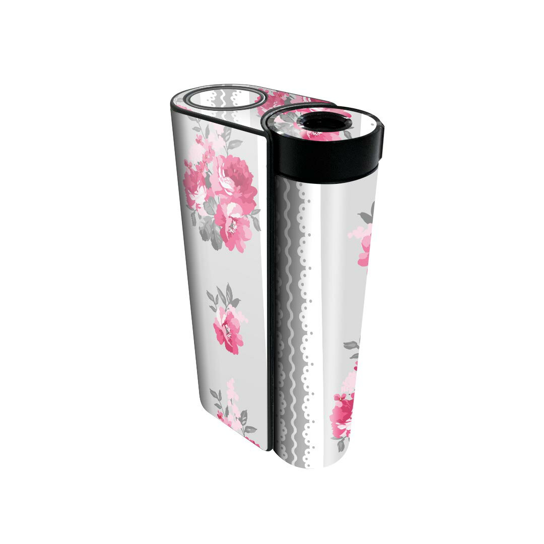 商品特徴・貼るだけでかんたん着せ替え、glo hyperx2 専用デザインスキンシール・高精細プリントで写真と遜色のない仕上がり！半光沢シートでしっとりツヤのある表現力・正面に加え、天面・底面シールがセットで一体感アップ！・ちょっとしたすり傷からglo hyperx2 本体を保護・接着部はエアフリー素材で気泡の心配も軽減・再剥離素材なので貼り付け時の調整も安心注意事項画像はサンプルですので、ご覧の環境によっては多少色味に違いを感じる場合がございます。 イメージと違った、モニターと色味が異なるという理由での交換や返金はご対応出来かねます。スキンシールのみの販売で、glo hyperx2 本体は付属しません。初回貼付時の位置調整や貼り直しは可能ですが、しっかりと押し付けて接着させた後の再剥離、再利用は保証しておりません。また接着部に油分や汚れが付着しますと角の部分は剥がれやすくなりますので、貼付時はあまり触れないようにご注意ください。無地のセミグロスシートにデザインをプリントした商品で、デコなどの加工はございません。 凹凸や光沢があるように見えたり布地や金属を素材にしたように見える商品もありますが、デザインの図版によるものです。印刷時に微妙な画像のズレが生じる場合がございます。ご注文後に1点1点制作する受注生産品の為、不良品以外のご返品や交換は固くお断りします。 発送について完全受注生産のハンドメイド商品となりますので、既製品と比べて発送までお時間を頂いています。 基本的に決済確認後、最大で10営業日での発送となります。繁忙期や休業日明けの場合はさらに時間がかかる場合があります。 その際には別途メールにてご連絡致します。メール便の場合、発送日から到着までに2?4日ほどかかる場合が多く、紛失などの保障もご対応できかねます。あらかじめご了承下さい。