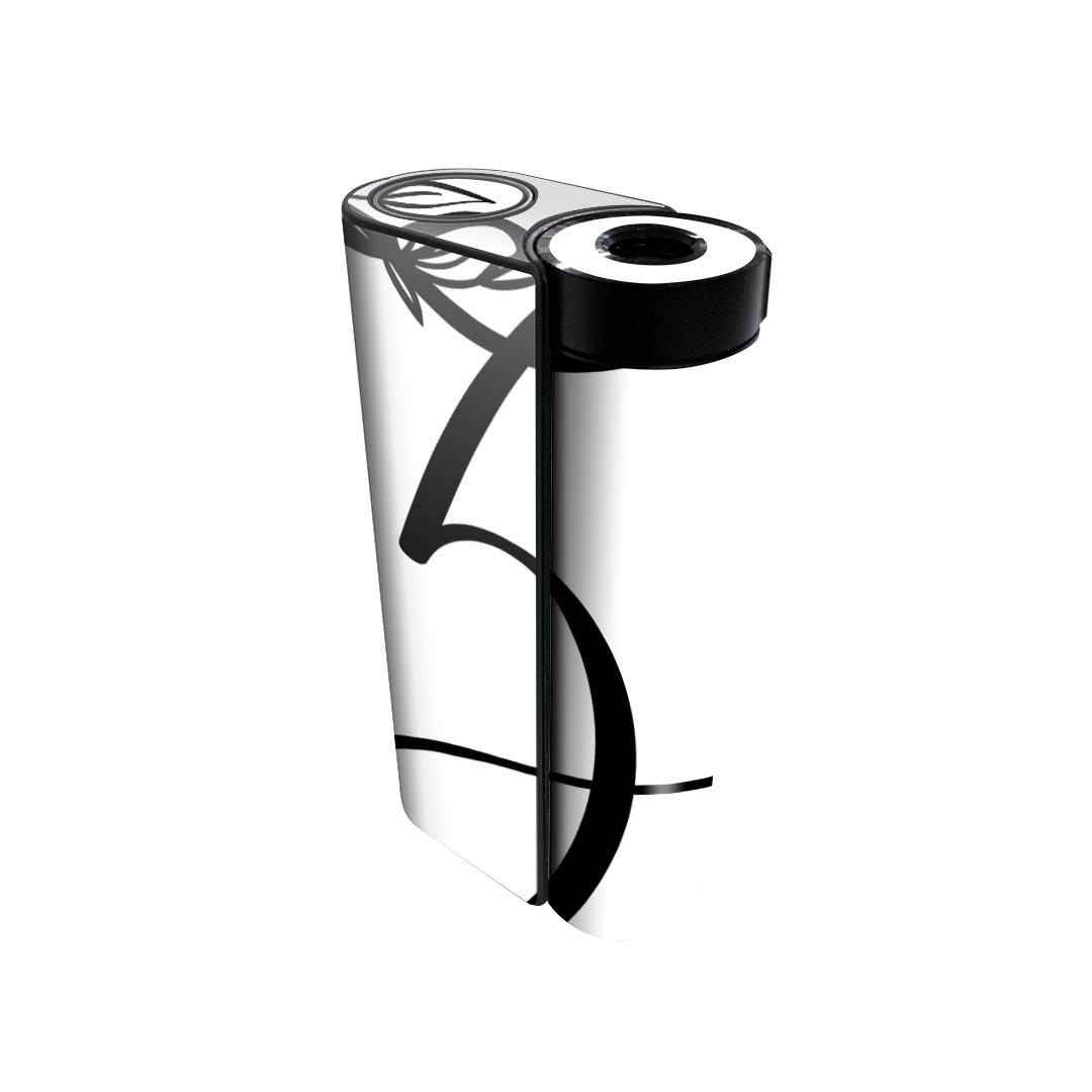 商品特徴・貼るだけでかんたん着せ替え、glo hyperx2 専用デザインスキンシール・高精細プリントで写真と遜色のない仕上がり！半光沢シートでしっとりツヤのある表現力・正面に加え、天面・底面シールがセットで一体感アップ！・ちょっとしたすり傷からglo hyperx2 本体を保護・接着部はエアフリー素材で気泡の心配も軽減・再剥離素材なので貼り付け時の調整も安心注意事項画像はサンプルですので、ご覧の環境によっては多少色味に違いを感じる場合がございます。 イメージと違った、モニターと色味が異なるという理由での交換や返金はご対応出来かねます。スキンシールのみの販売で、glo hyperx2 本体は付属しません。初回貼付時の位置調整や貼り直しは可能ですが、しっかりと押し付けて接着させた後の再剥離、再利用は保証しておりません。また接着部に油分や汚れが付着しますと角の部分は剥がれやすくなりますので、貼付時はあまり触れないようにご注意ください。無地のセミグロスシートにデザインをプリントした商品で、デコなどの加工はございません。 凹凸や光沢があるように見えたり布地や金属を素材にしたように見える商品もありますが、デザインの図版によるものです。印刷時に微妙な画像のズレが生じる場合がございます。ご注文後に1点1点制作する受注生産品の為、不良品以外のご返品や交換は固くお断りします。 発送について完全受注生産のハンドメイド商品となりますので、既製品と比べて発送までお時間を頂いています。 基本的に決済確認後、最大で10営業日での発送となります。繁忙期や休業日明けの場合はさらに時間がかかる場合があります。 その際には別途メールにてご連絡致します。メール便の場合、発送日から到着までに2?4日ほどかかる場合が多く、紛失などの保障もご対応できかねます。あらかじめご了承下さい。