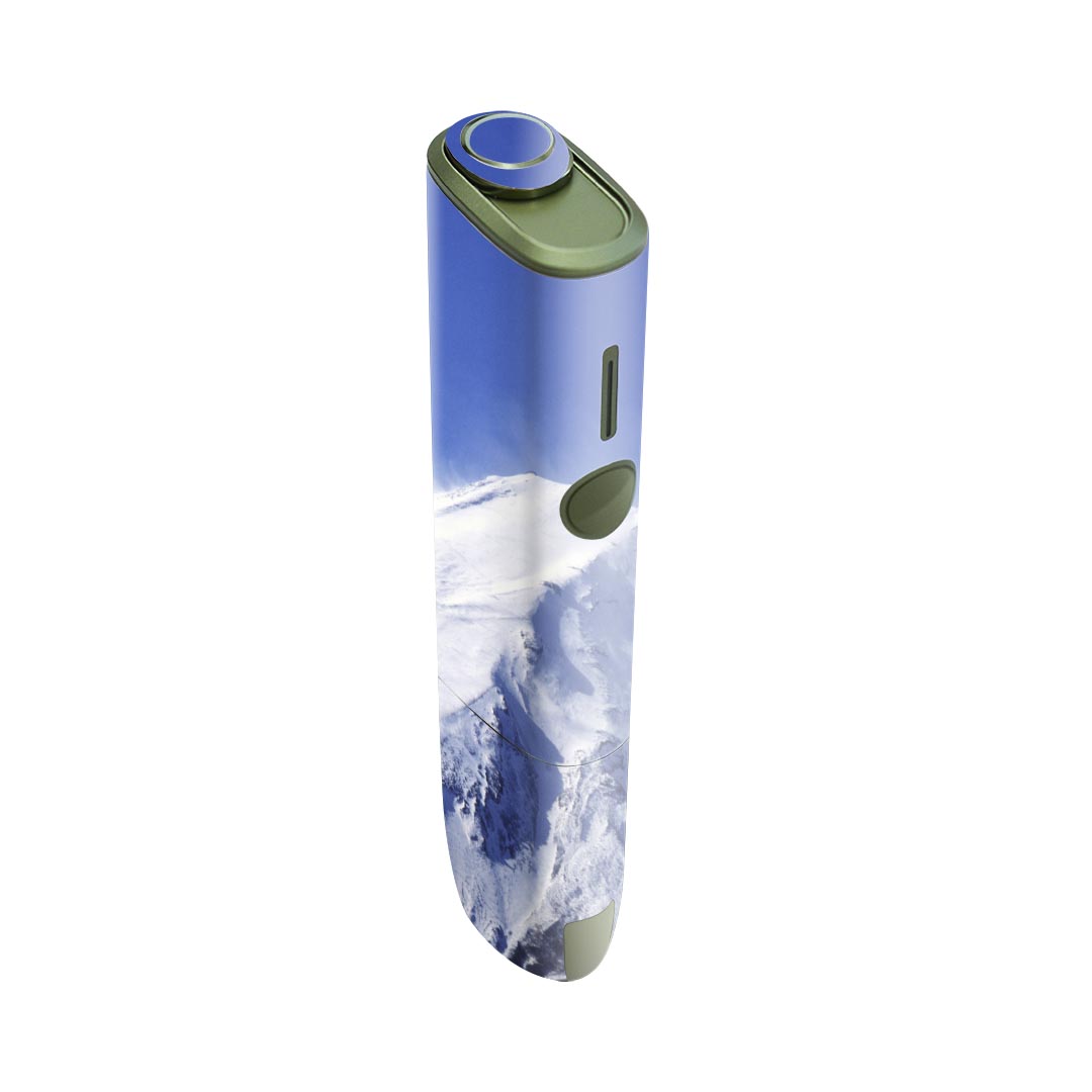 商品特徴・貼るだけでおしゃれに簡単着せ替え、iQOS　イルマ ワン 専用 全面デザインスキンシール！・高精細プリントで写真と遜色がない仕上がり！・ちょっとしたすり傷から本体を保護！・エアフリー素材で気泡の心配も軽減！・貼り直しOK！位置調整も安心！注意事項画像はサンプルです。ご覧の環境によっては多少色味に違いを感じる場合がございます。 イメージと違った、モニターと色味が異なるという理由での交換や返金はご対応出来かねます。iQOS本体やケースなどは付属しません。初回貼付時の位置調整や貼り直しは可能ですが、しっかり接着させた後の貼り直しは保証しておりません。こちらは無地のシートにプリントした商品で、デコなどの加工はございません。 凹凸や光沢があるように見えたり布地や金属を素材にしたように見える商品もありますが、図版によるものです。ご注文後に1点1点制作する受注生産品のため、不良品以外のご返品や交換は固くお断り致します。発送について完全受注生産のハンドメイド商品となりますので、既製品と比べて発送までお時間を頂いています。 基本的に決済確認後、2?3営業日、最大で10営業日での発送となります。繁忙期や休業日明けの場合はさらに時間がかかる場合があります。 その際には別途メールにてご連絡致します。メール便の場合、発送日から到着までに2?4日ほどかかる場合が多く、紛失などの保障もご対応できかねます。あらかじめご了承下さい。