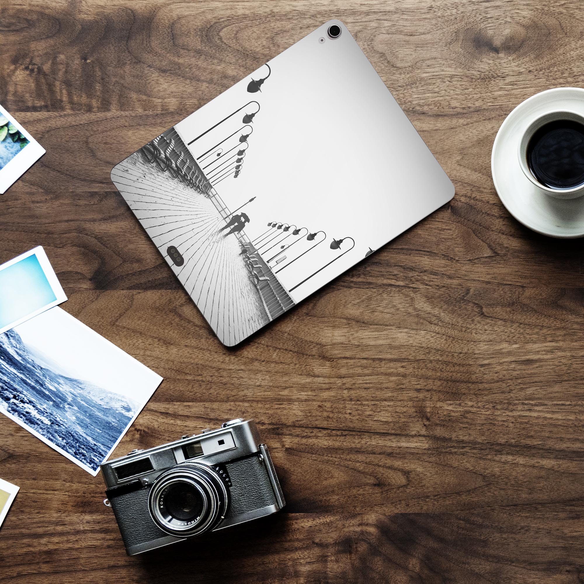 iPad Air13 用 スキンシール アイパッド エア 13インチ 対応 全面スキンシール フル 背面 側面 保護シール 人気 風景 モノクロ 写真 023170