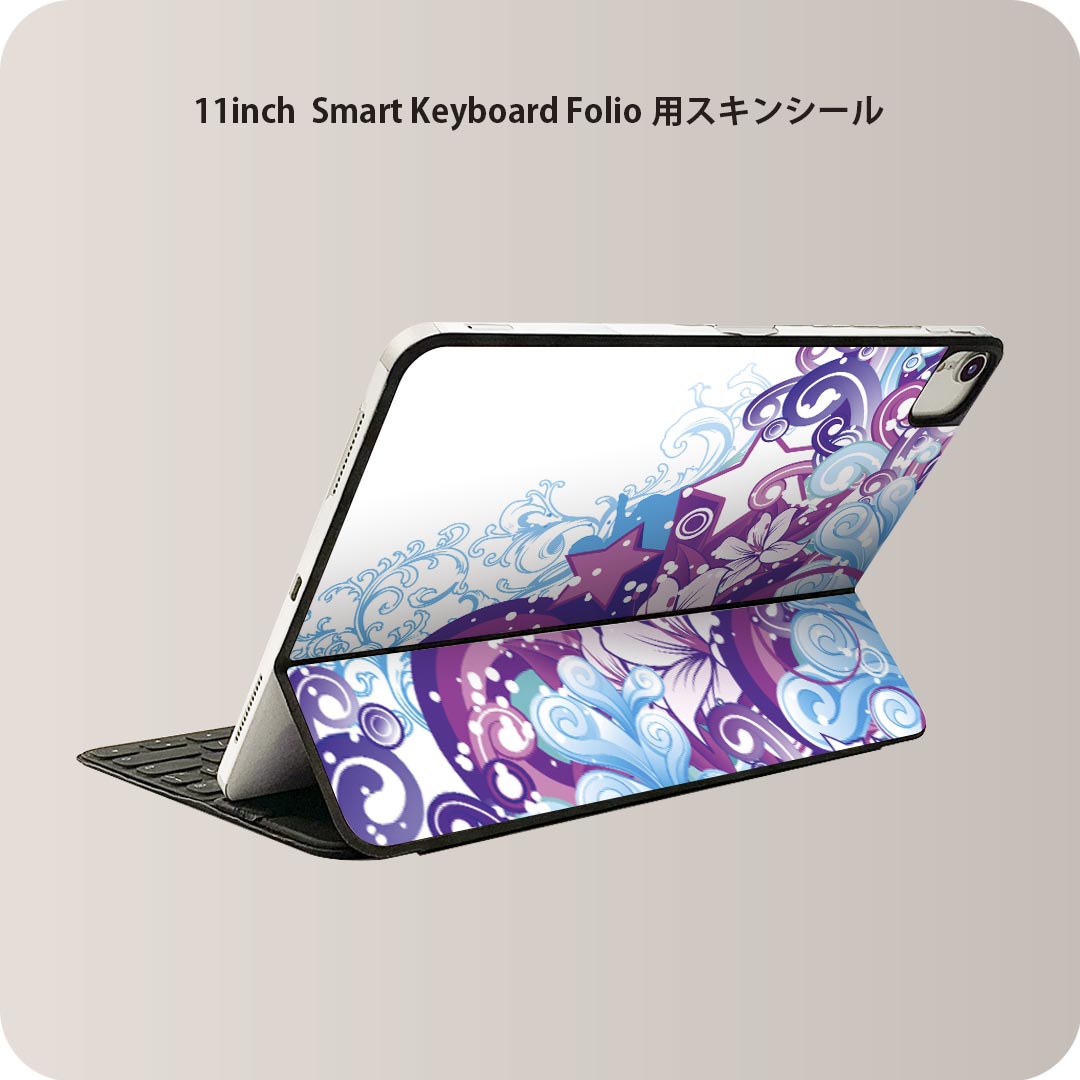 商品特徴・貼るだけでおしゃれに簡単着せ替え、iPad 11inch用 Smart Keyboard Folio 全面デザインスキンシール！・高精細プリントで写真と遜色がない仕上がり！・ちょっとしたすり傷から端末を保護！・「裸で持つ派」の人にはもちろん、お手持ちのクリアケース付けてもOK！・エアフリー素材で気泡の心配も軽減！・貼り直しOK！位置調整も安心！注意事項画像はサンプルです。ご覧の環境によっては多少色味に違いを感じる場合がございます。 イメージと違った、モニターと色味が異なるという理由での交換や返金はご対応出来かねます。端末本体やクリアケースは付属しません。貼付時のずれやカメラ周りの凹凸を考慮してカメラ穴等は少し大きめにカットしています。貼付の際はカメラ穴を基準に位置を合わせてください。カメラ付近の何もないように見える場所に穴が開いていますが、こちらは近接・明るさ感知センサー用の穴です。端末本体に直接貼ることを想定しています。保護フィルムなどの上から貼ると上手く貼れない可能性があります初回貼付時の位置調整や貼り直しは可能ですが、しっかり接着させた後の貼り直しは保証しておりません。こちらは無地のシートにプリントした商品で、デコなどの加工はございません。 凹凸や光沢があるように見えたり布地や金属を素材にしたように見える商品もありますが、図版によるものです。印刷カメラ穴の位置にわずかなズレが生じる場合がございます。ご注文後に1点1点制作する受注生産品のため、不良品以外のご返品や交換は固くお断り致します。 機種間違いも保証対象外となりますため、ご注文の際は必ず機種をご確認下さい。発送について完全受注生産のハンドメイド商品となりますので、既製品と比べて発送までお時間を頂いています。 基本的に決済確認後、2?3営業日、最大で10営業日での発送となります。繁忙期や休業日明けの場合はさらに時間がかかる場合があります。 その際には別途メールにてご連絡致します。メール便の場合、発送日から到着までに2?4日ほどかかる場合が多く、紛失などの保障もご対応できかねます。あらかじめご了承下さい。